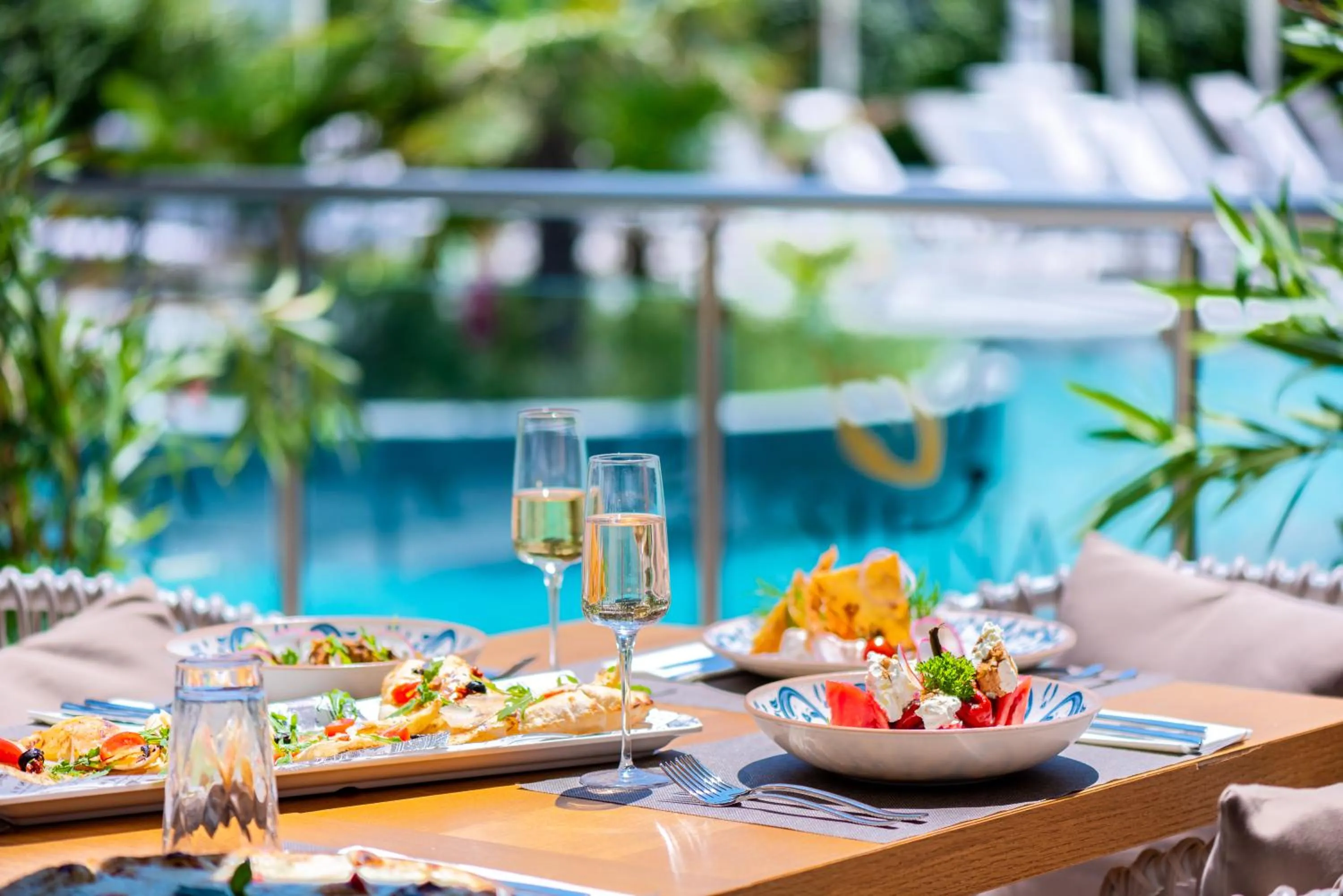 Food and drinks in Siena Premium Retreat