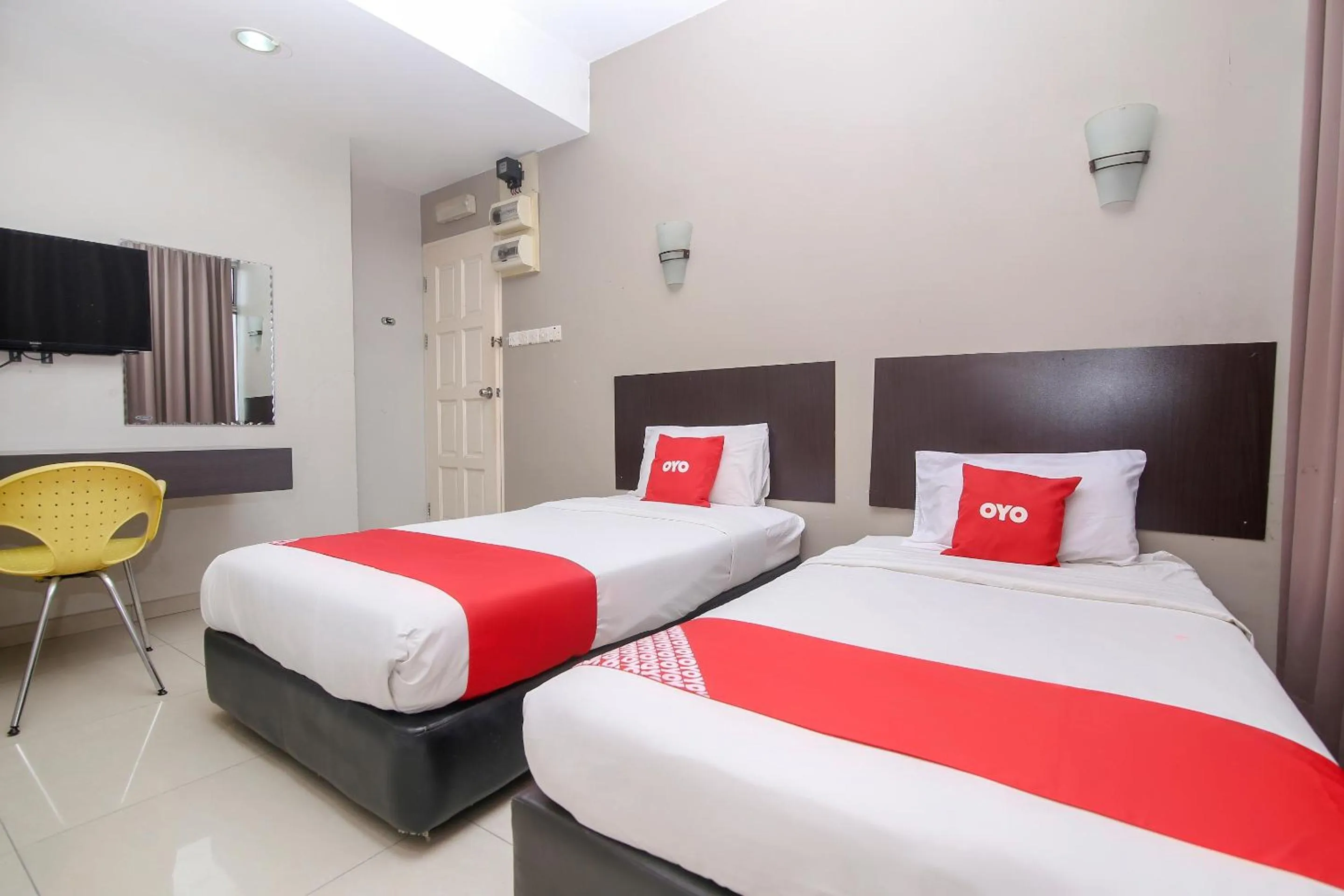 Bedroom, Bed in Hotel O Nice Stay Three Six Five Services