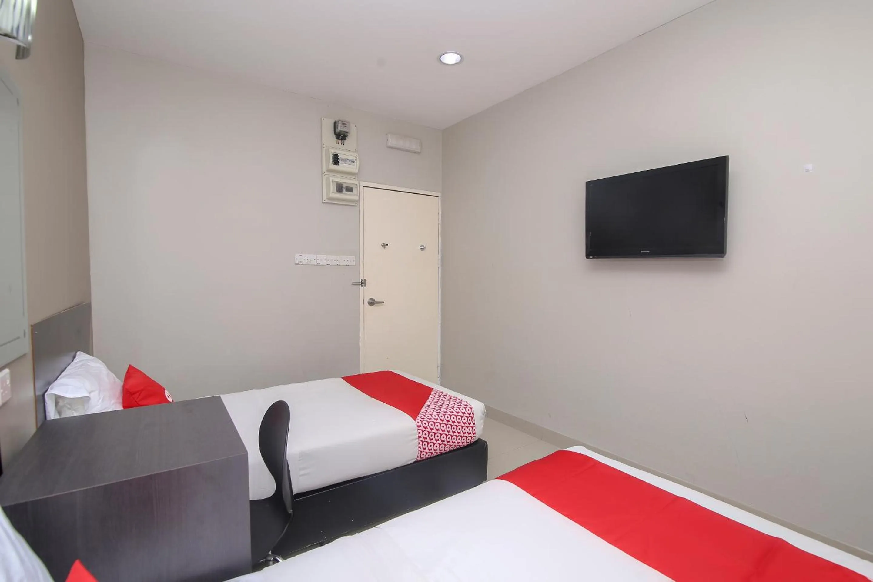 Bedroom, Bed in Hotel O Nice Stay Three Six Five Services