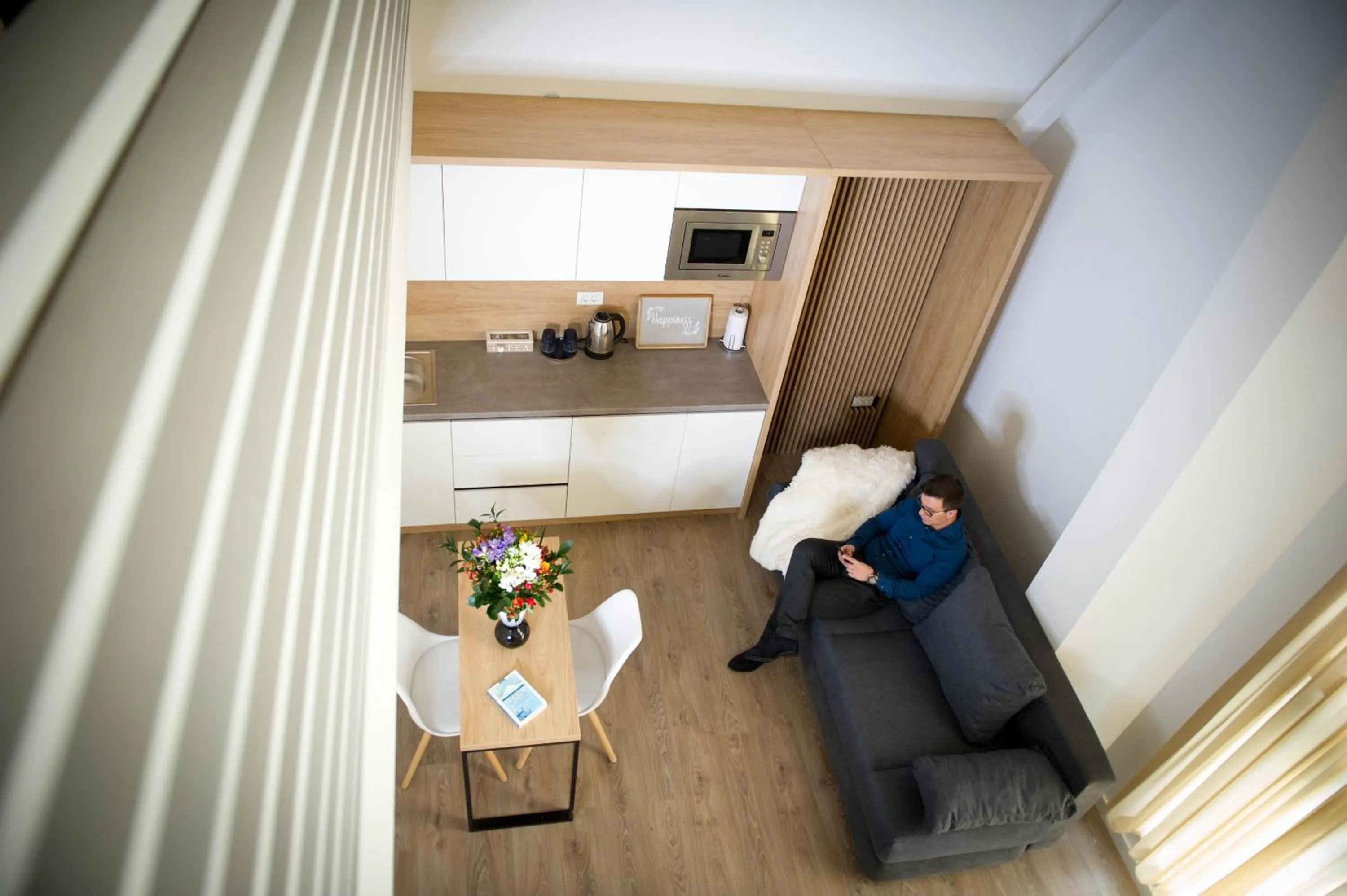 FRIENDS RESIDENCE Apartments