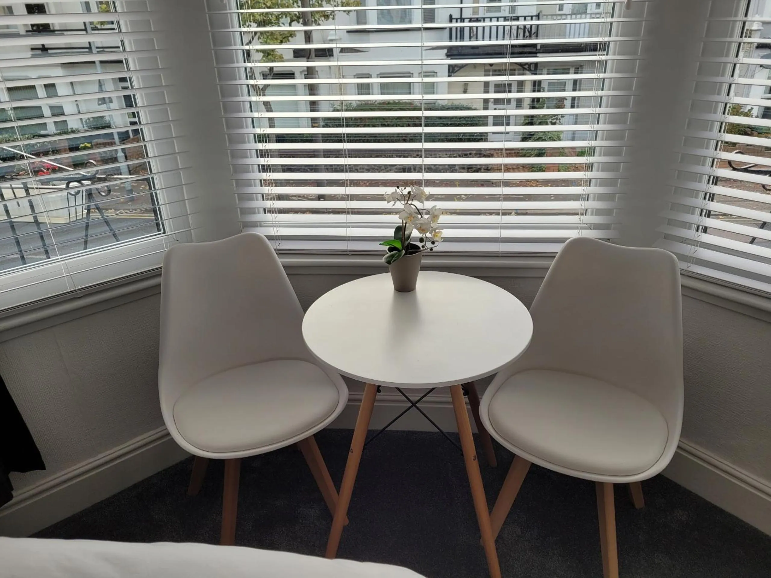 Bedroom in Edelweiss Guest House