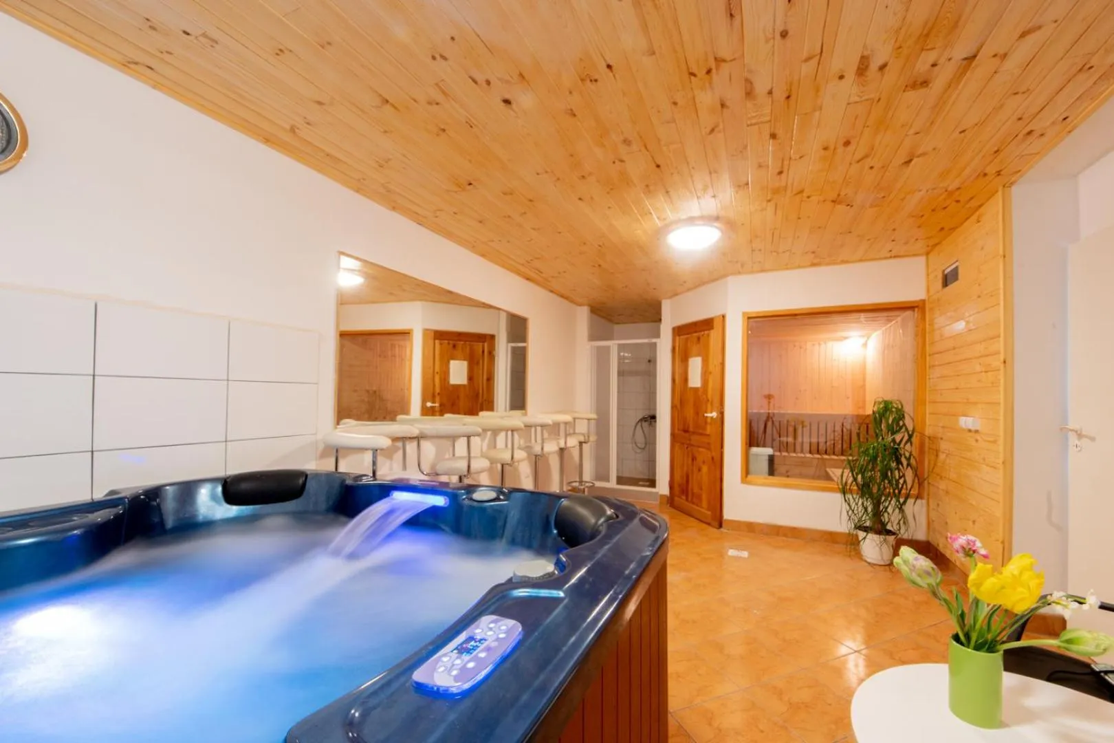 Massage in Admiral aqua resort