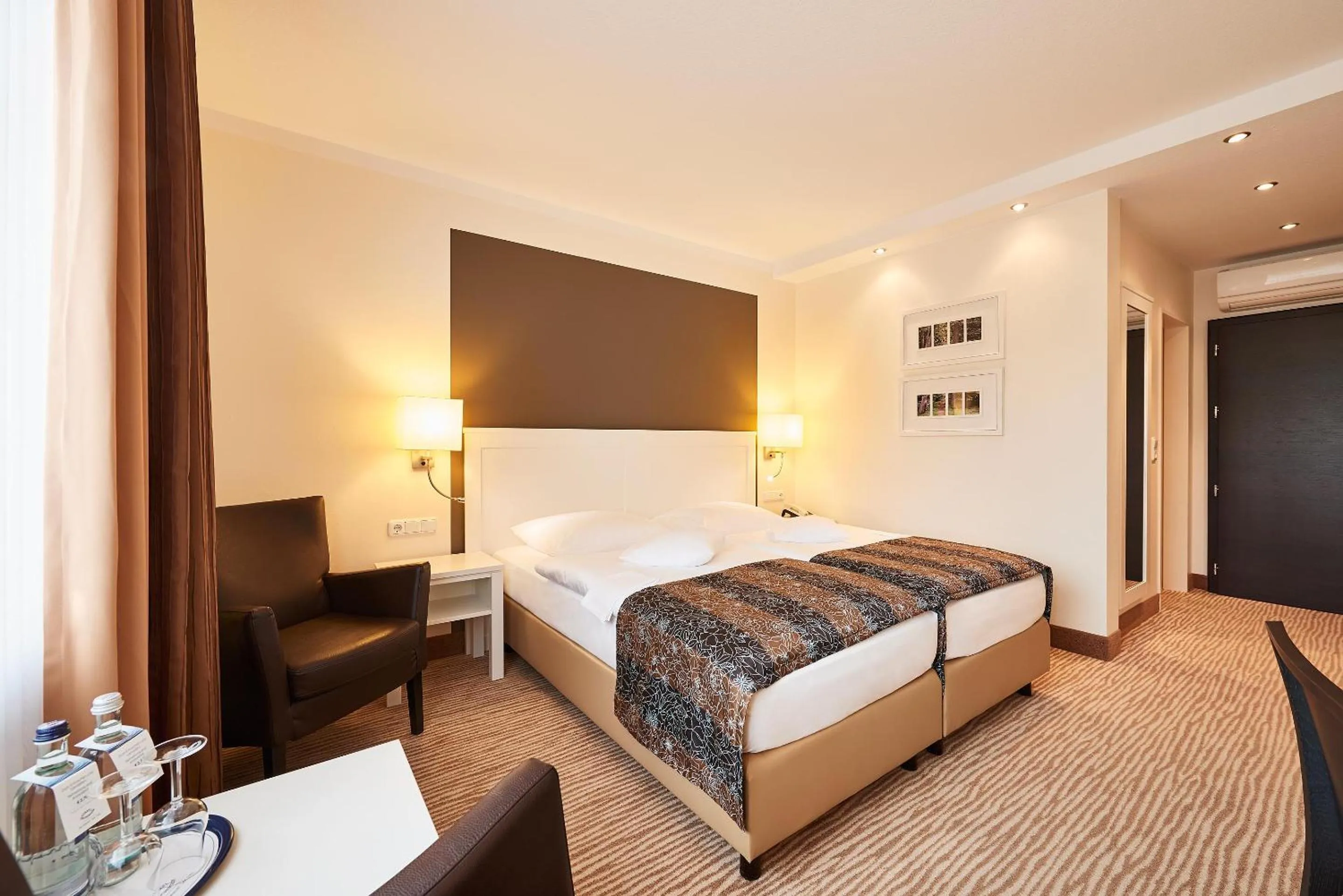 Bed in MUNTE - Wellnesshotel am Stadtwald