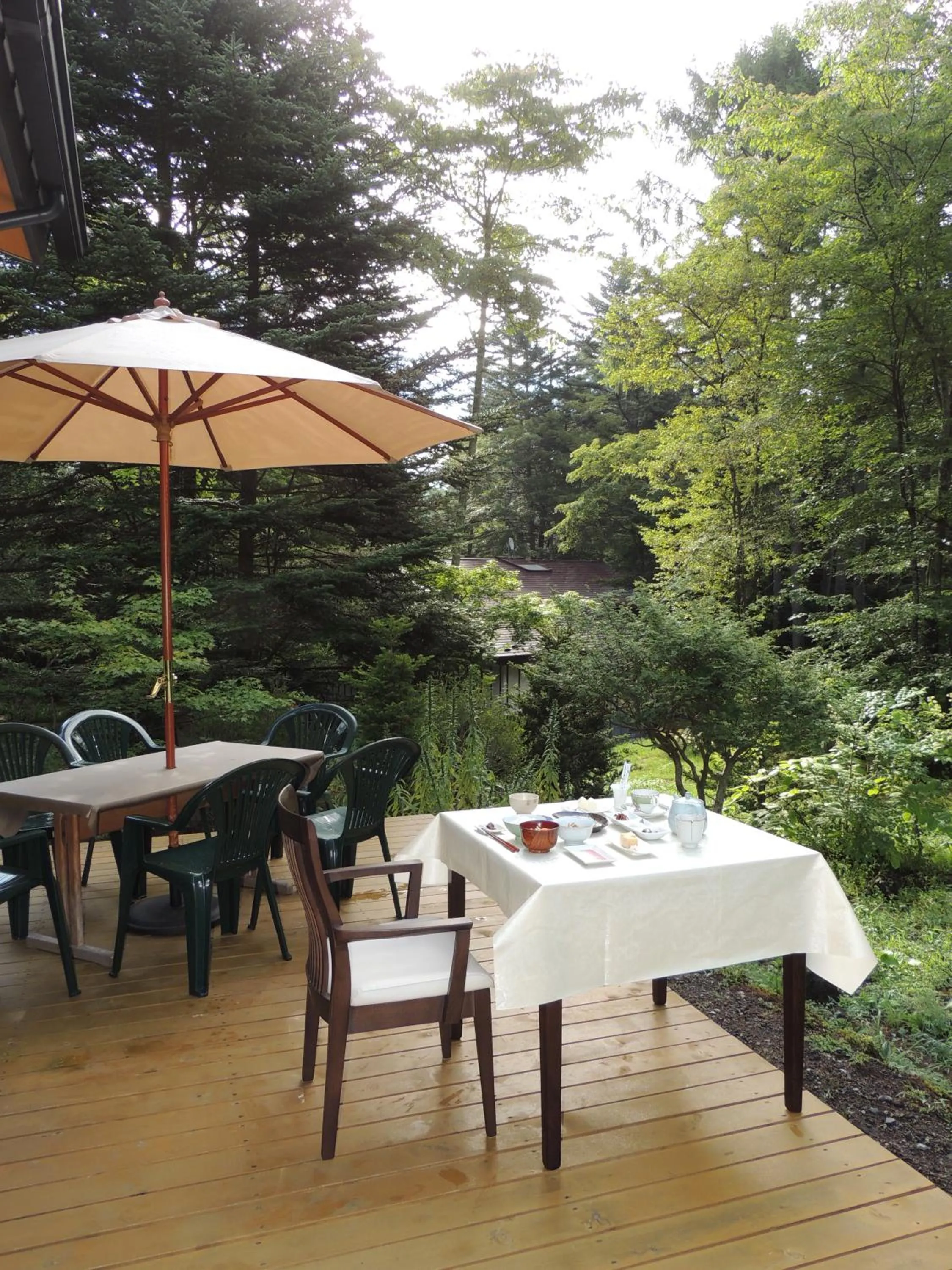 Restaurant/places to eat in B&B Hotel Hyochoan