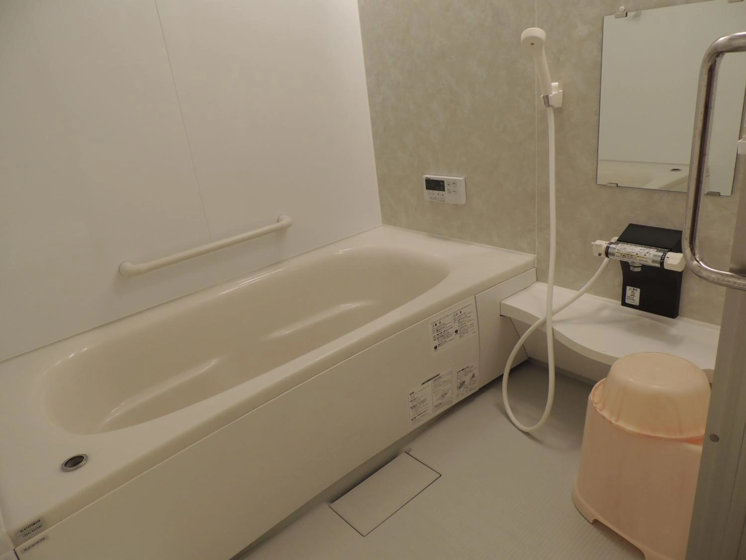 Shower in B&B Hotel Hyochoan