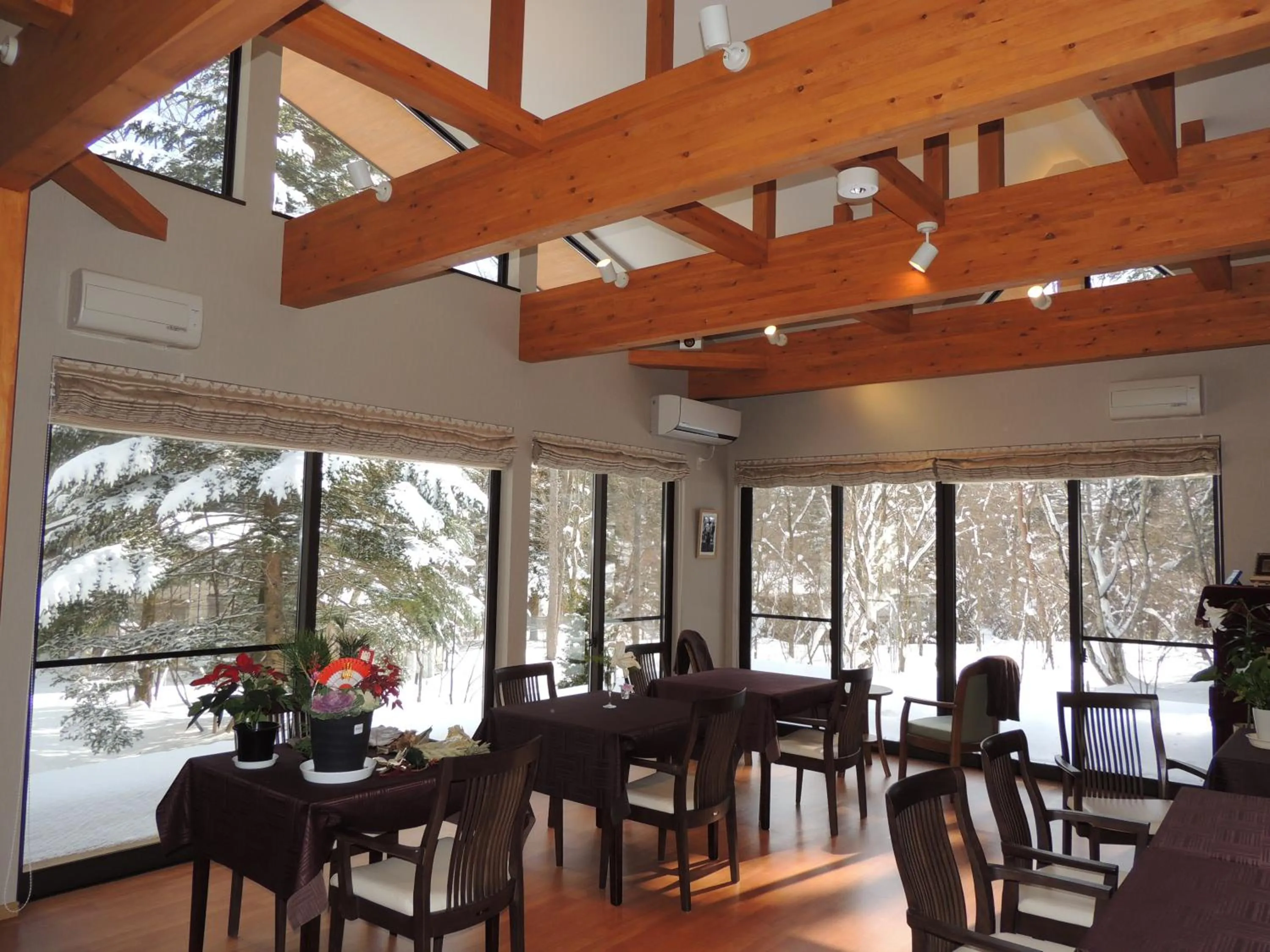 Restaurant/places to eat in B&B Hotel Hyochoan