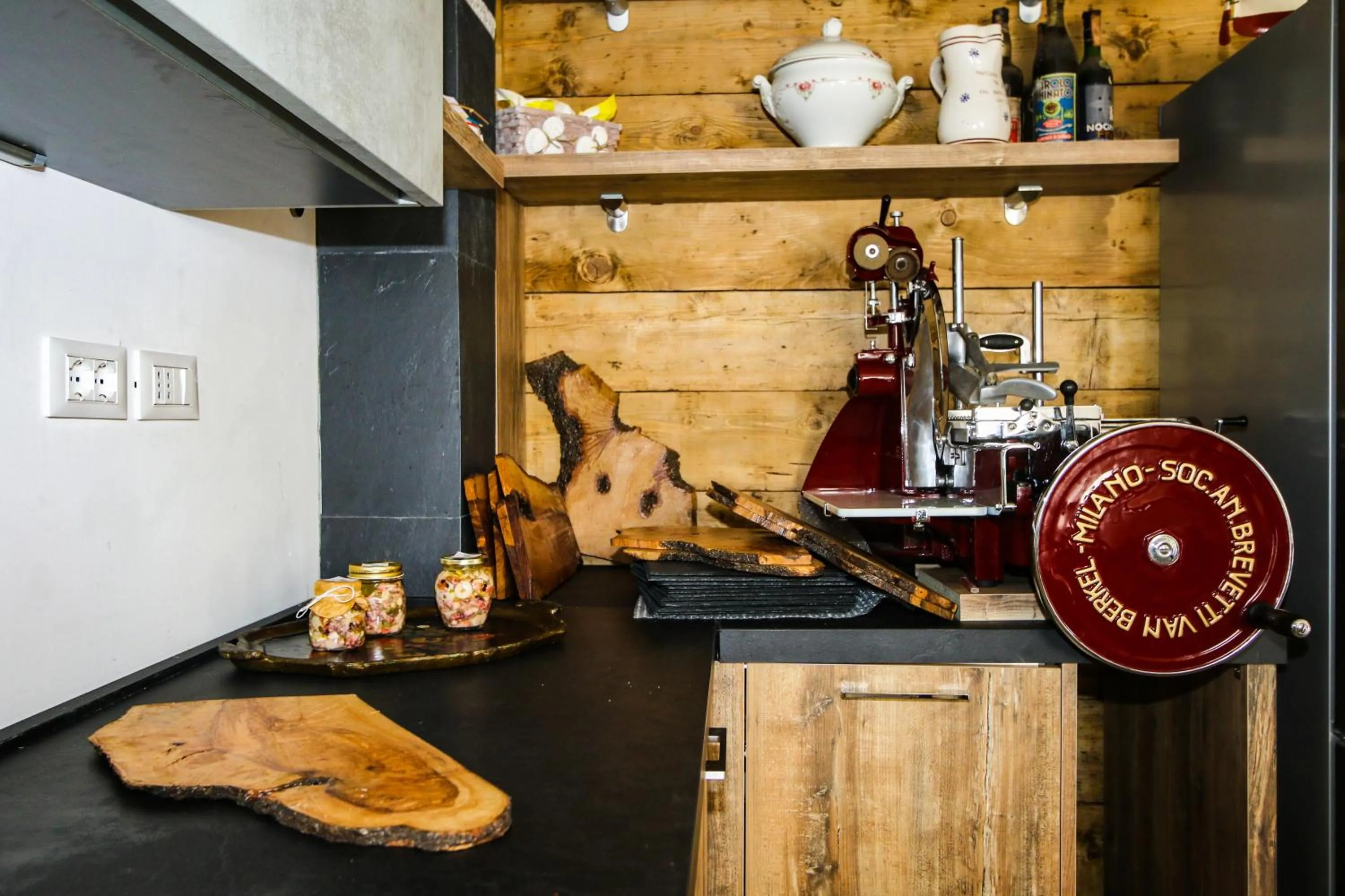 Kitchen or kitchenette in Il Cuoco Pescatore, Ittiturismo Lecardònaie du Pescòu