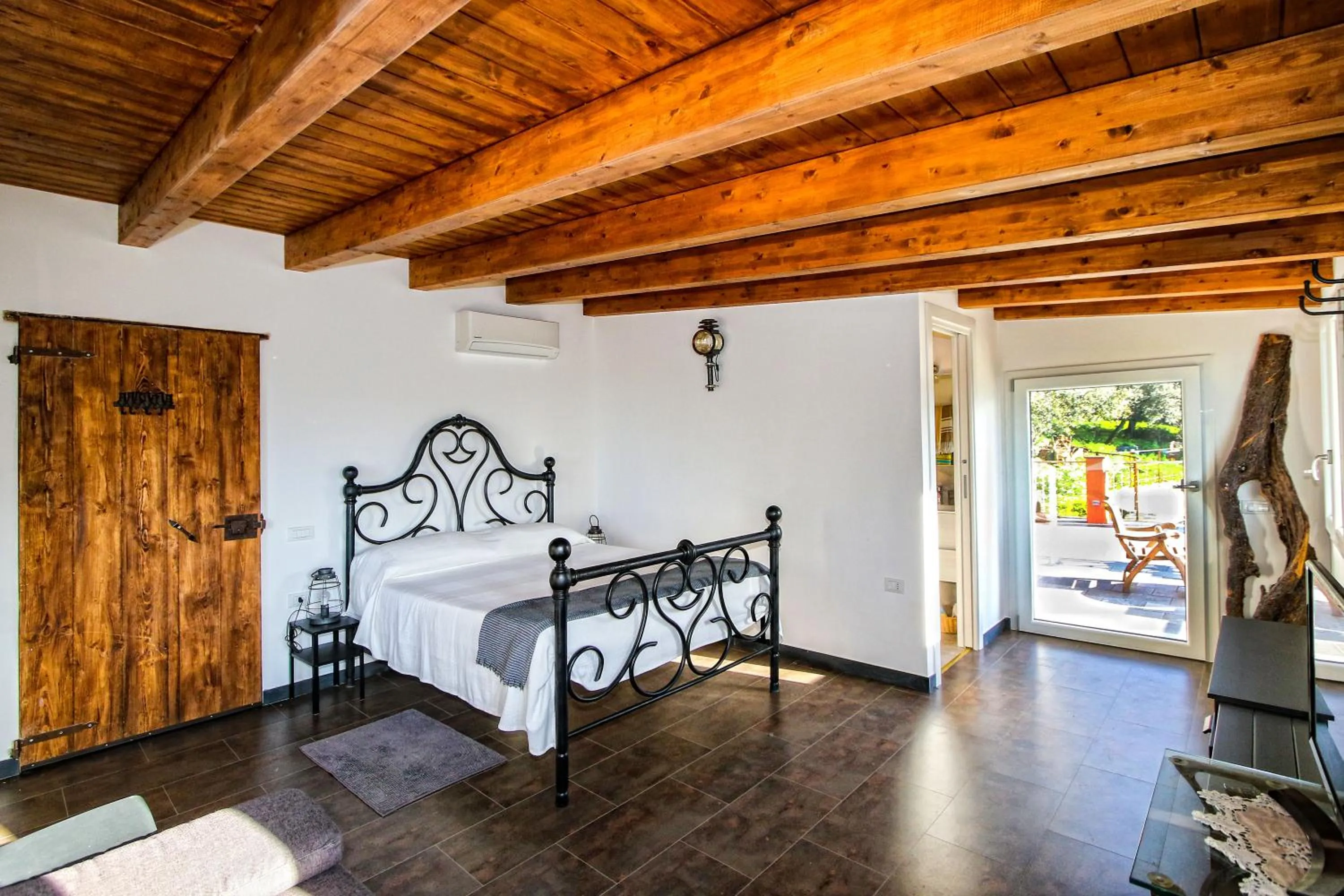 Bed in Il Cuoco Pescatore, Ittiturismo Lecardònaie du Pescòu