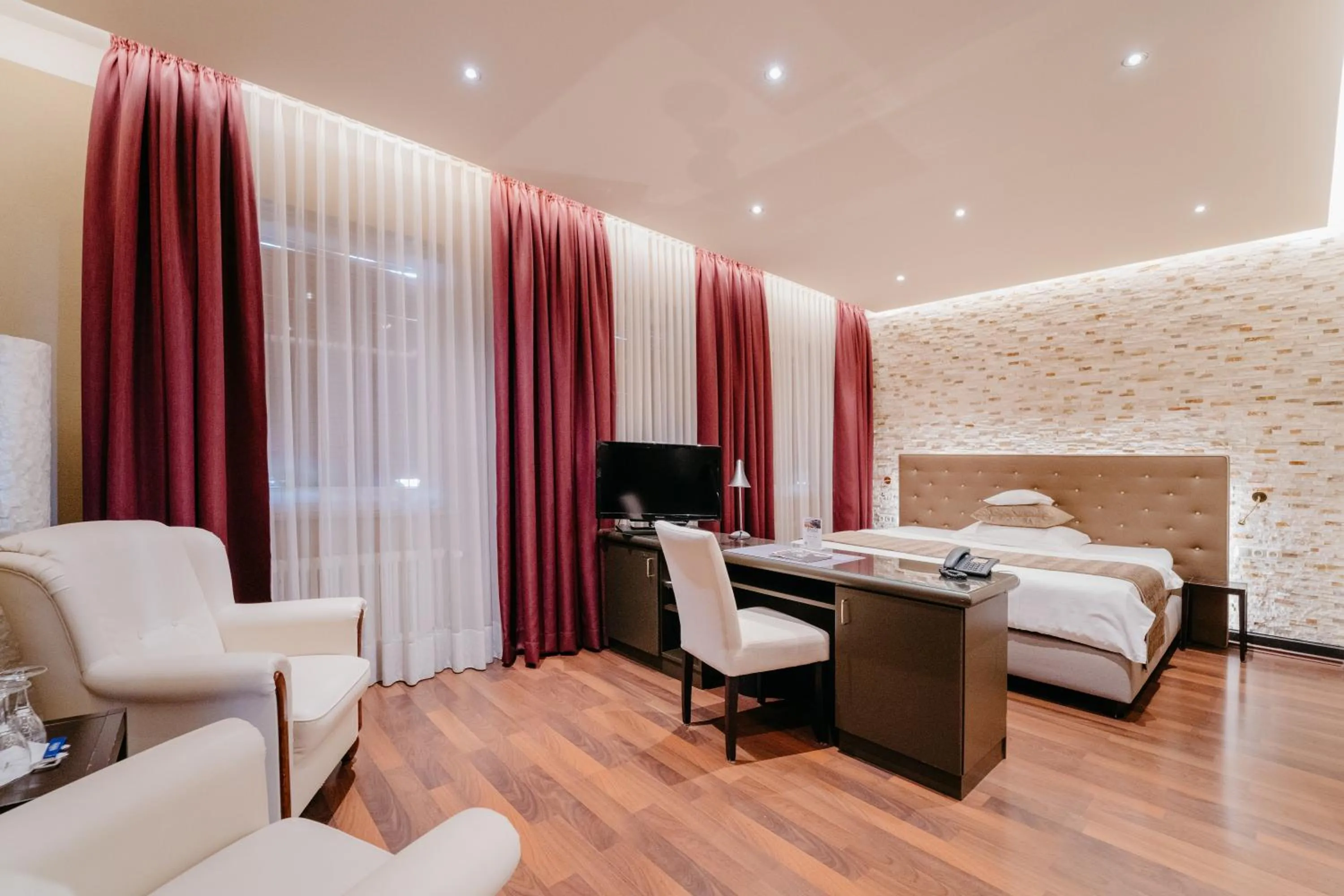 Bed in Hotel Waldkrug