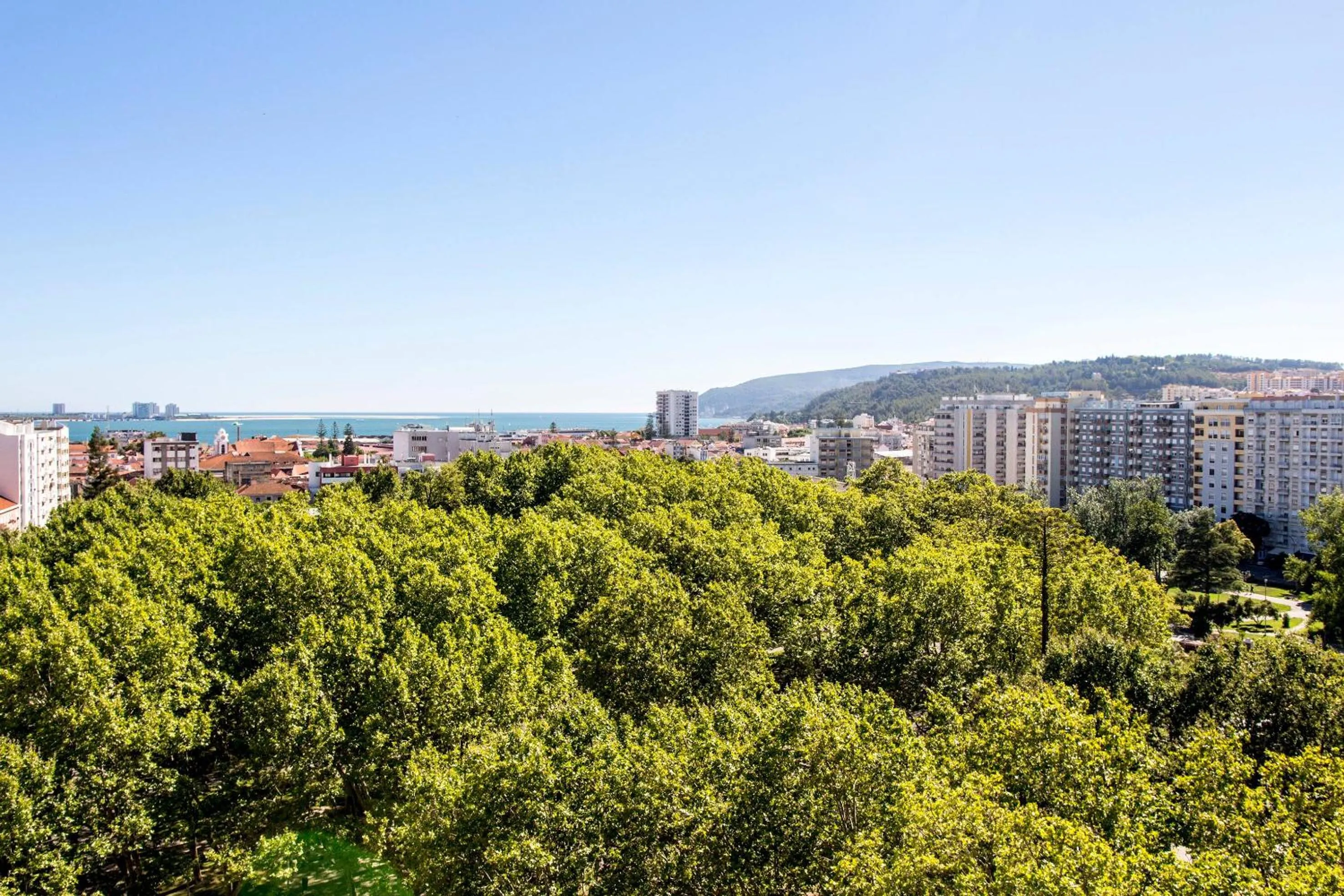 Property building in Meliá Setúbal