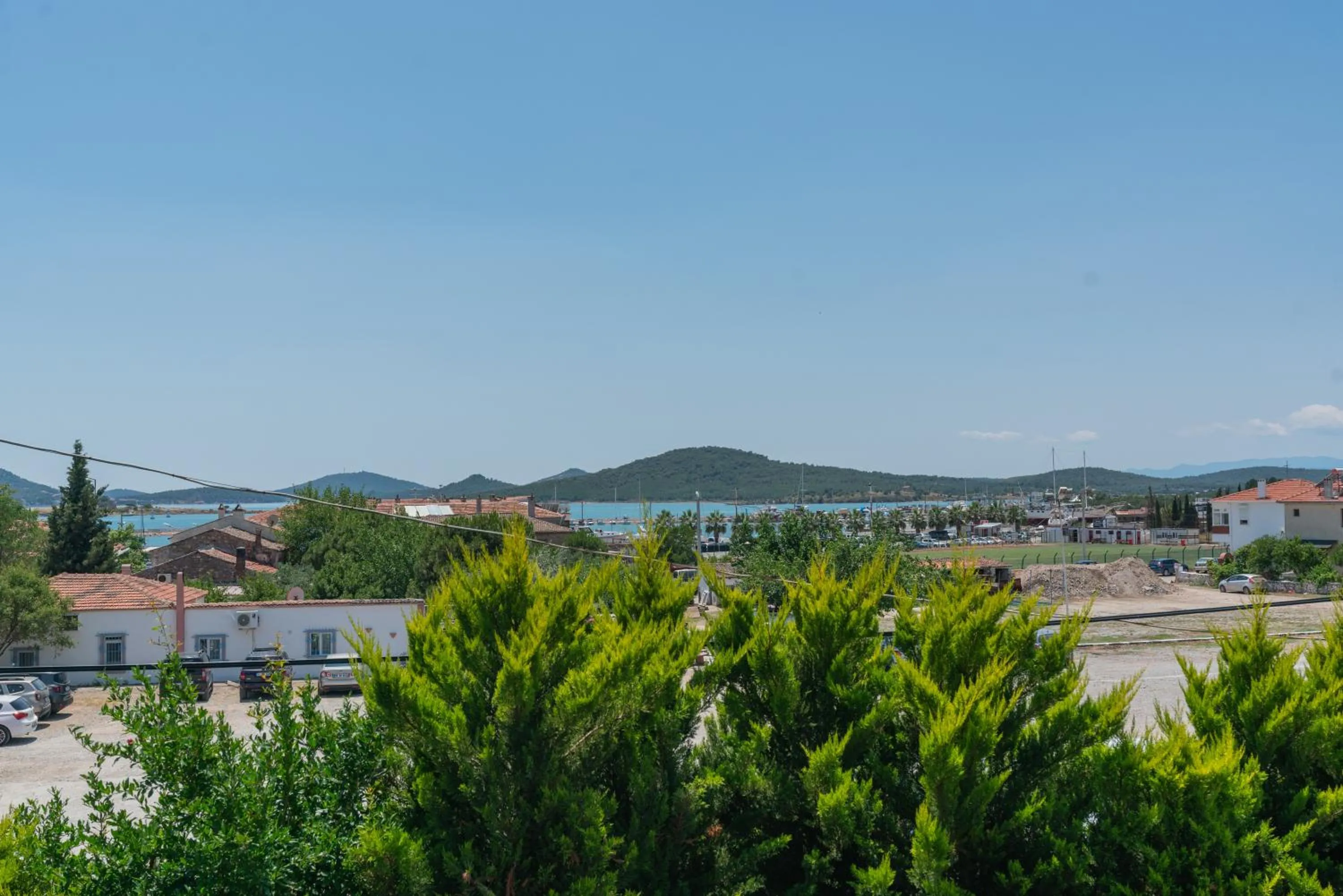 Neighbourhood in Elia Hotel Cunda by Ortunc