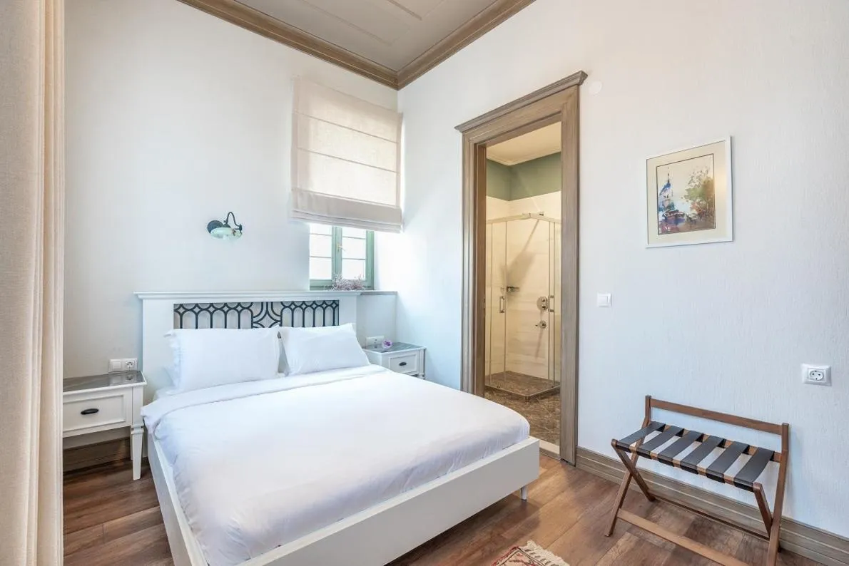 Bed in Elia Hotel Cunda by Ortunc