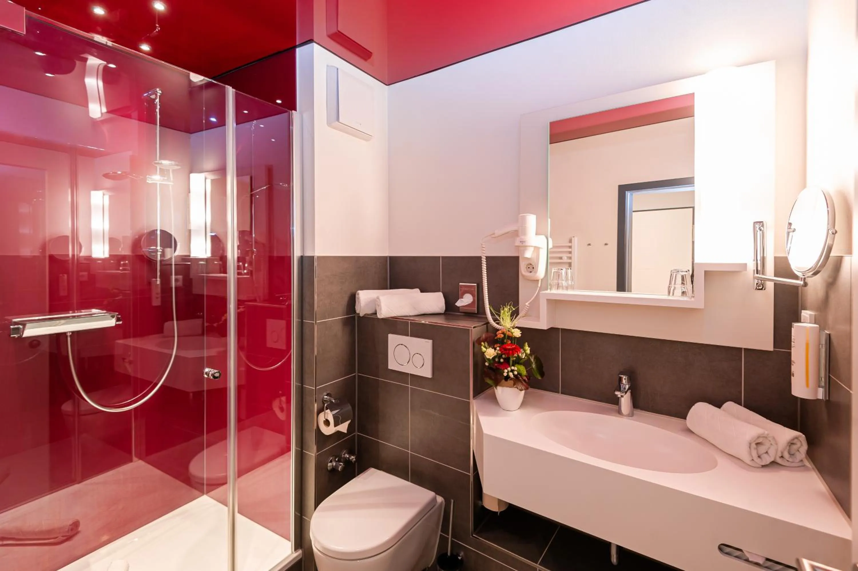 Bathroom in Hotel Am Alten Hafen