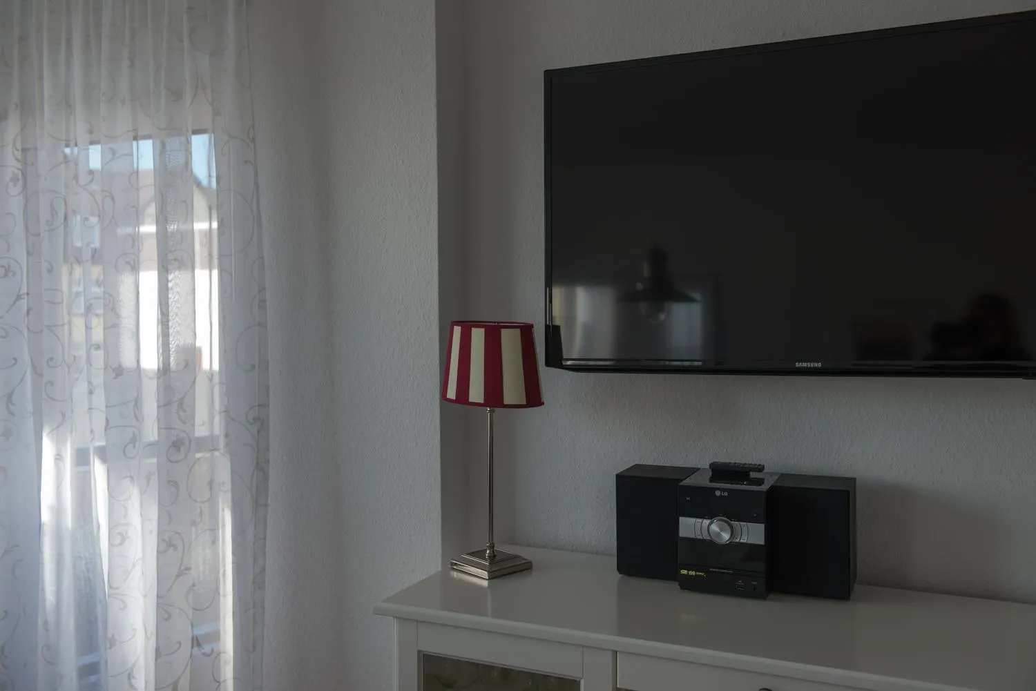 TV and multimedia in Hotel Stadt Cuxhaven