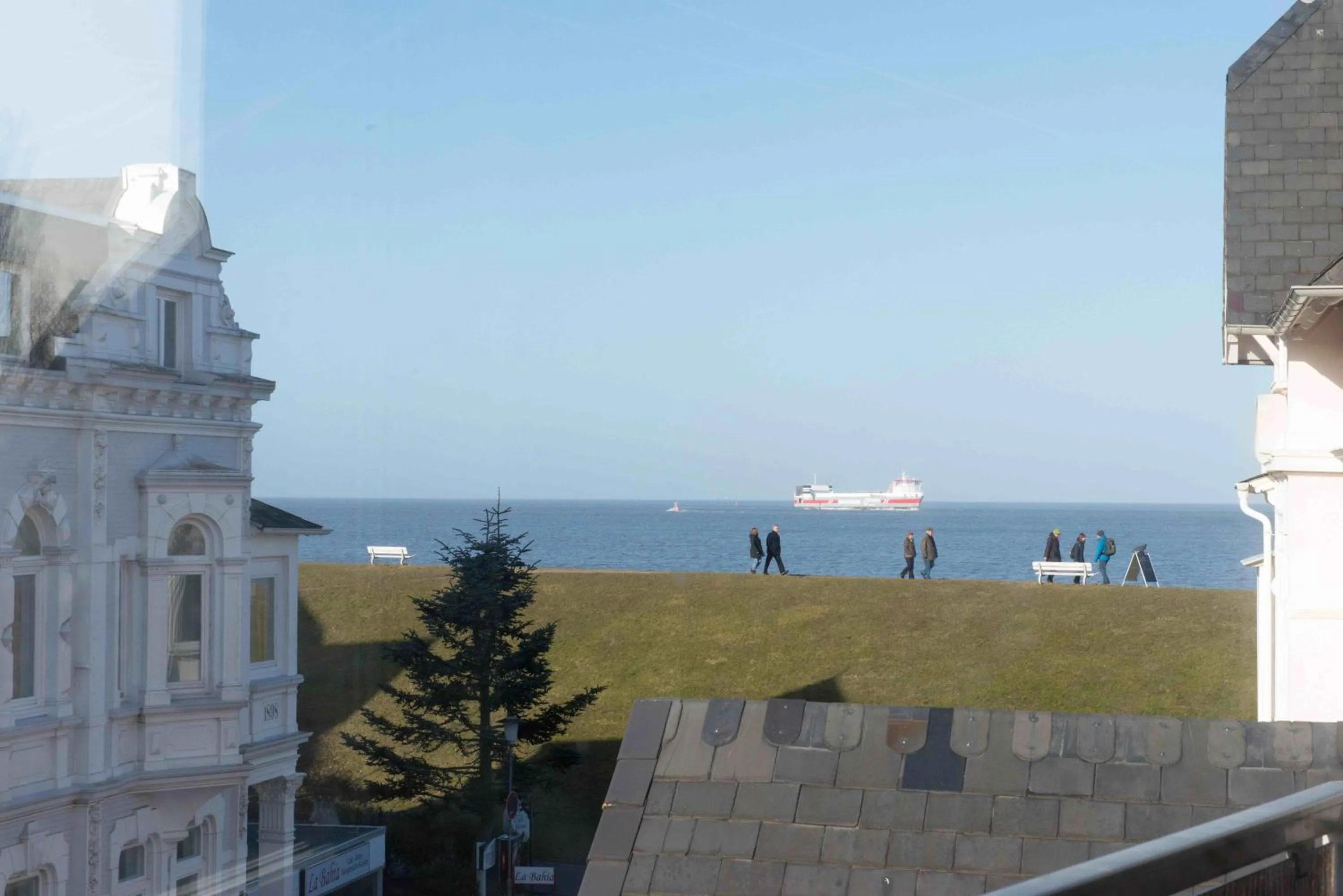 Lake view in Hotel Stadt Cuxhaven