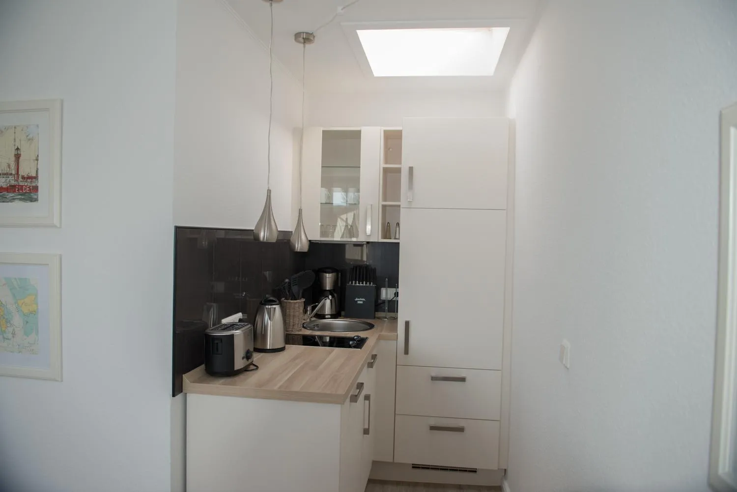 Kitchen or kitchenette in Hotel Stadt Cuxhaven