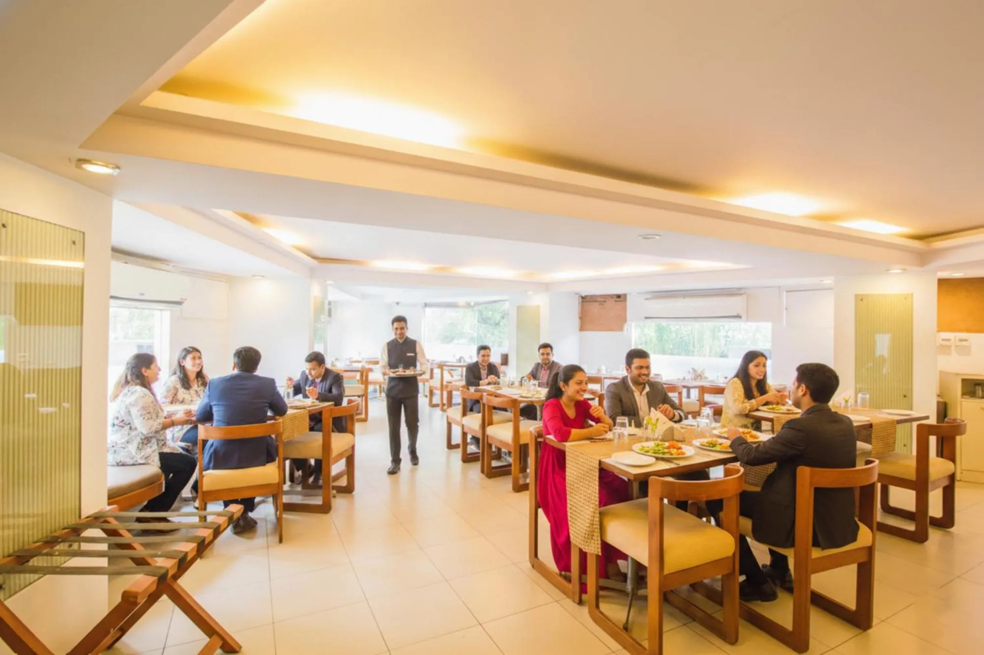 Restaurant/places to eat in FabHotel Kalyan