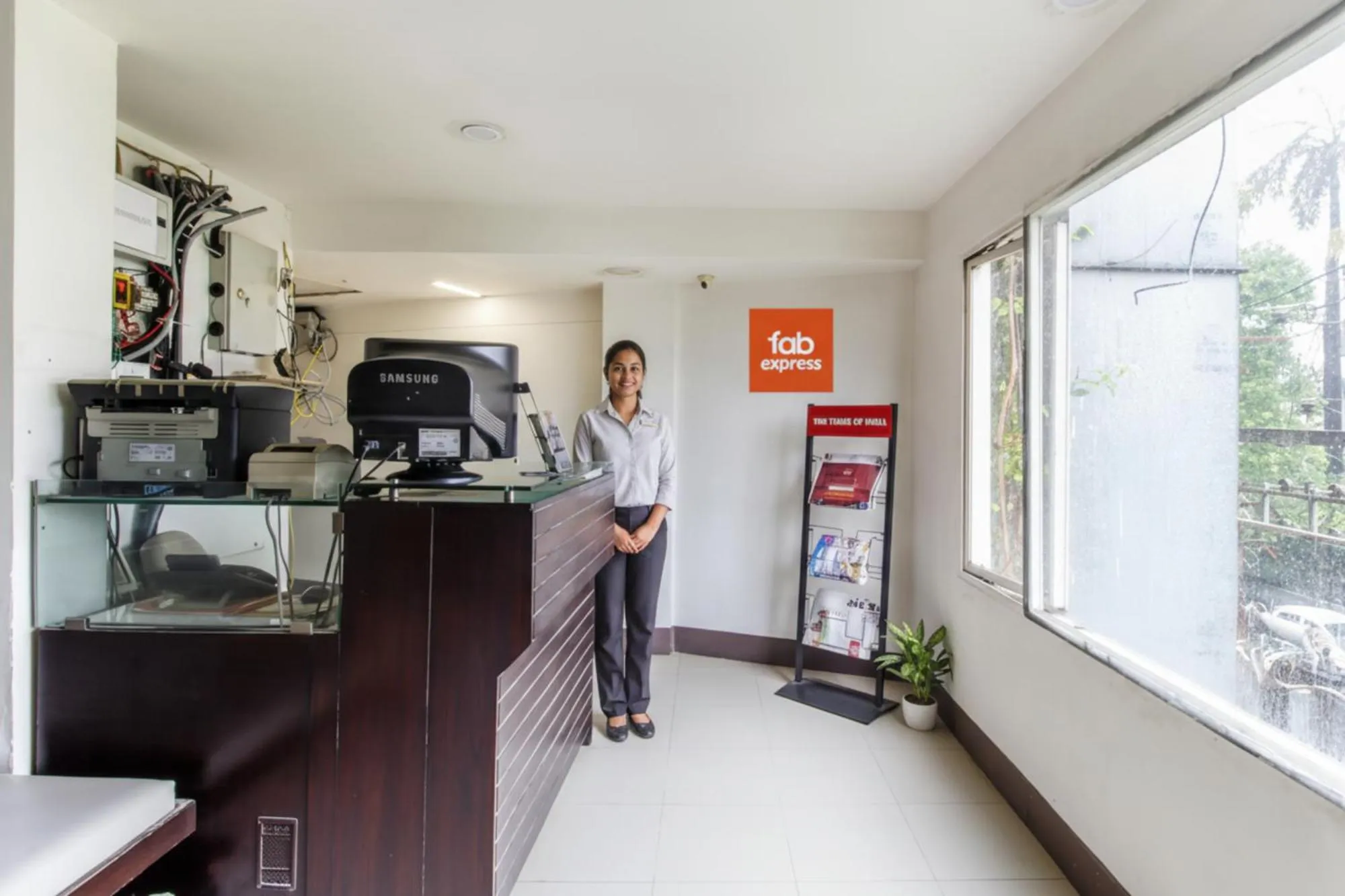 Lobby or reception in FabHotel Kalyan