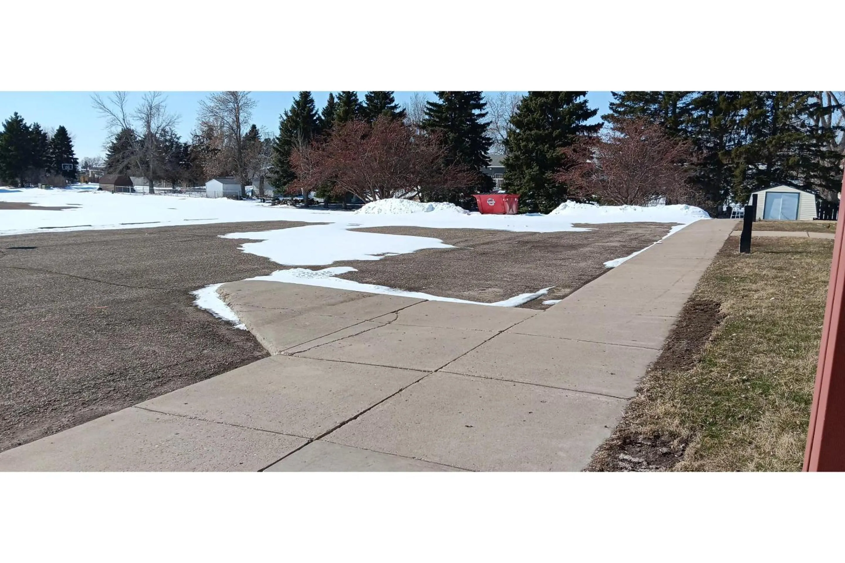 Facade/entrance in Scotwood Motel by OYO Washburn ND