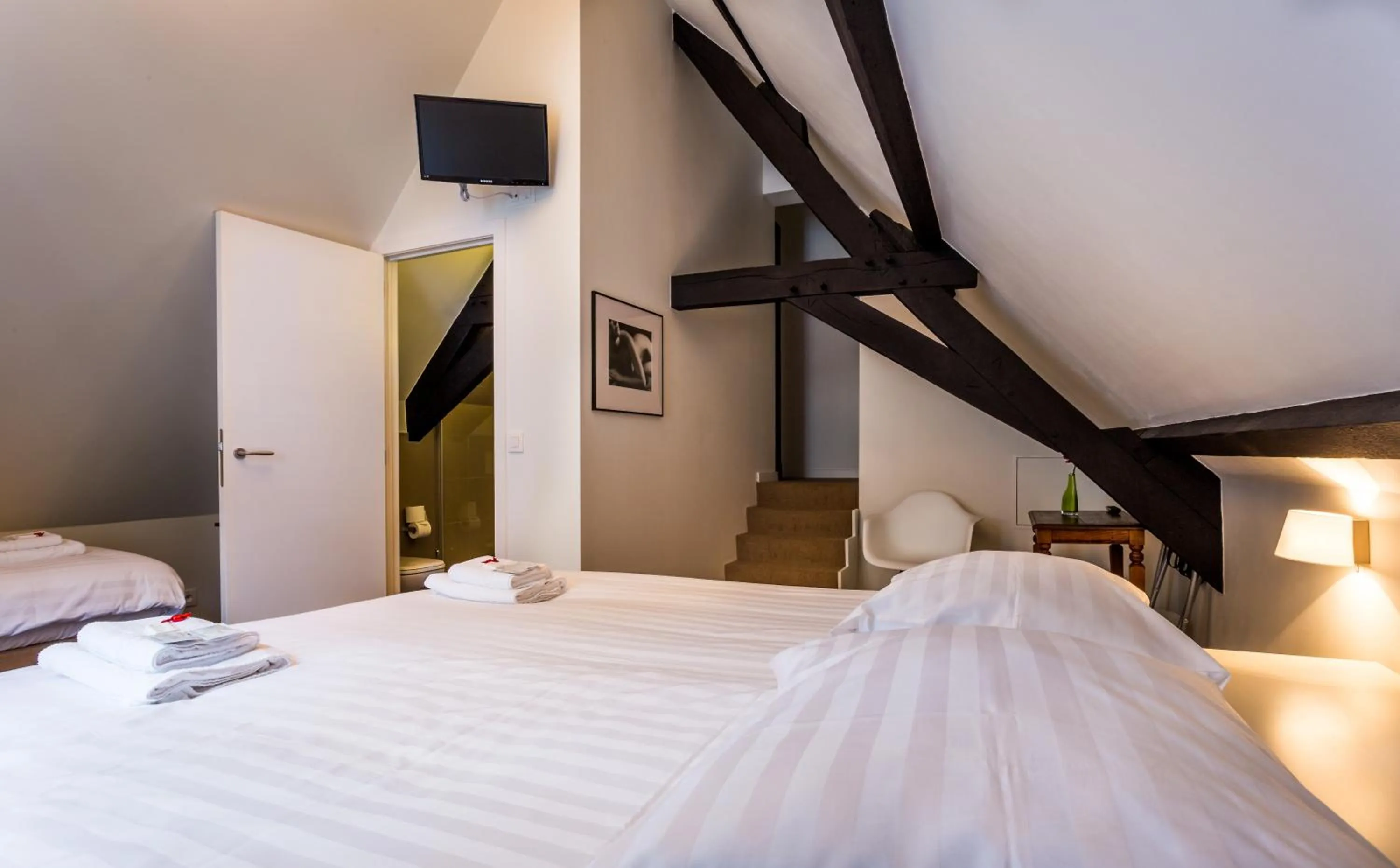 Bed in Hotel Bla Bla