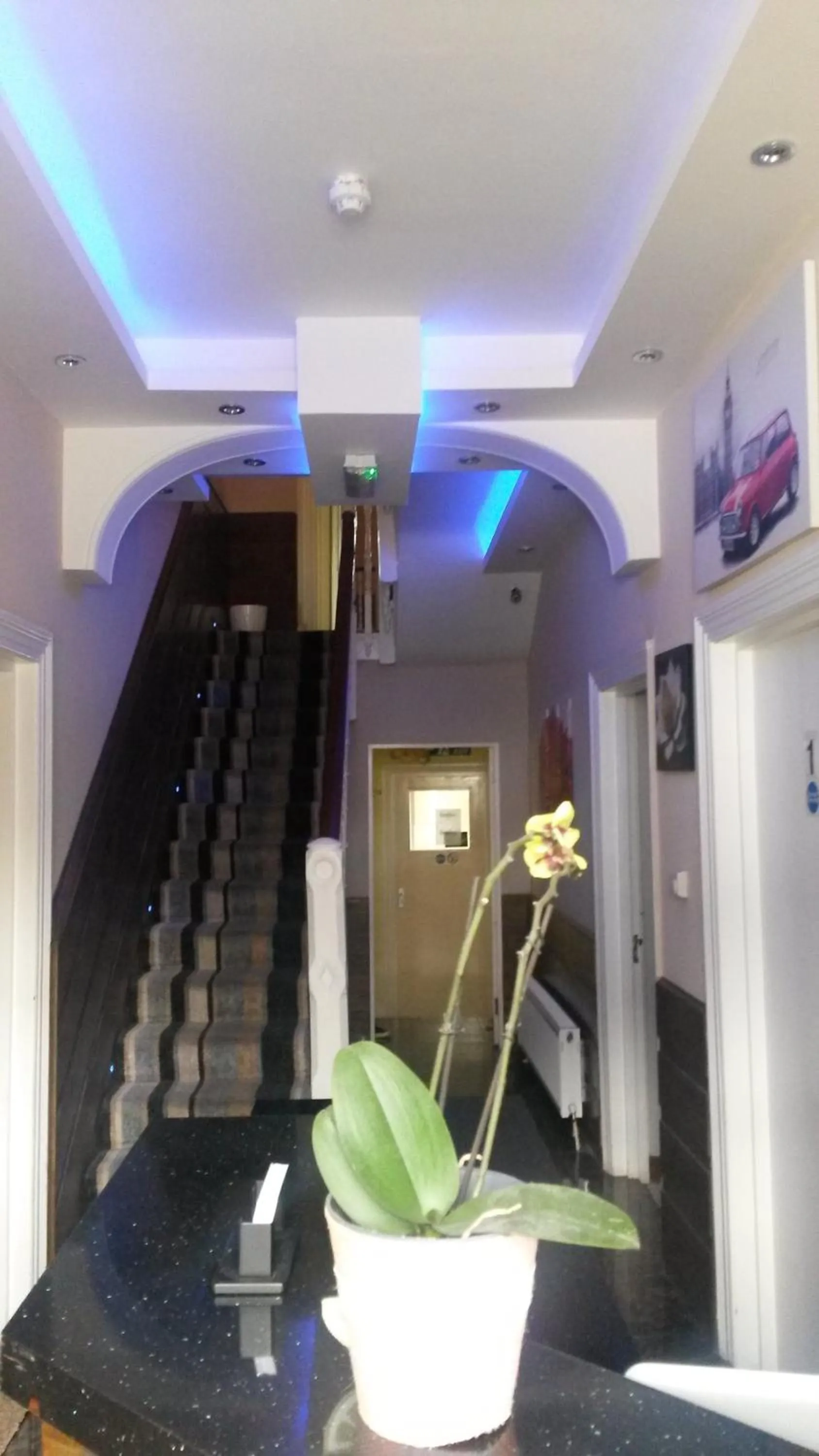 Lobby or reception in The Crystal Lodge Hotel