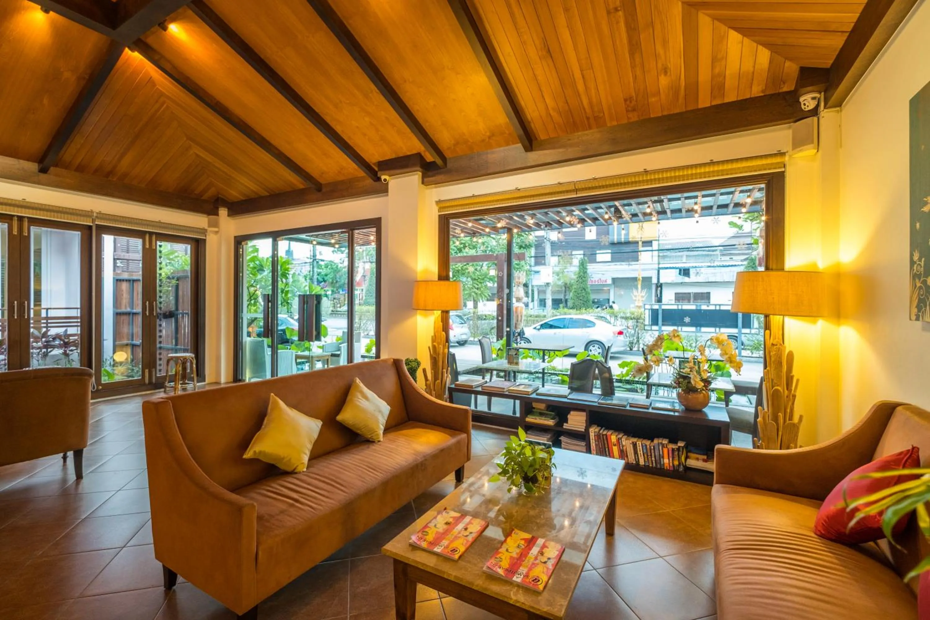 Lobby or reception in Le Patta Resort & Hotel Chiang Rai