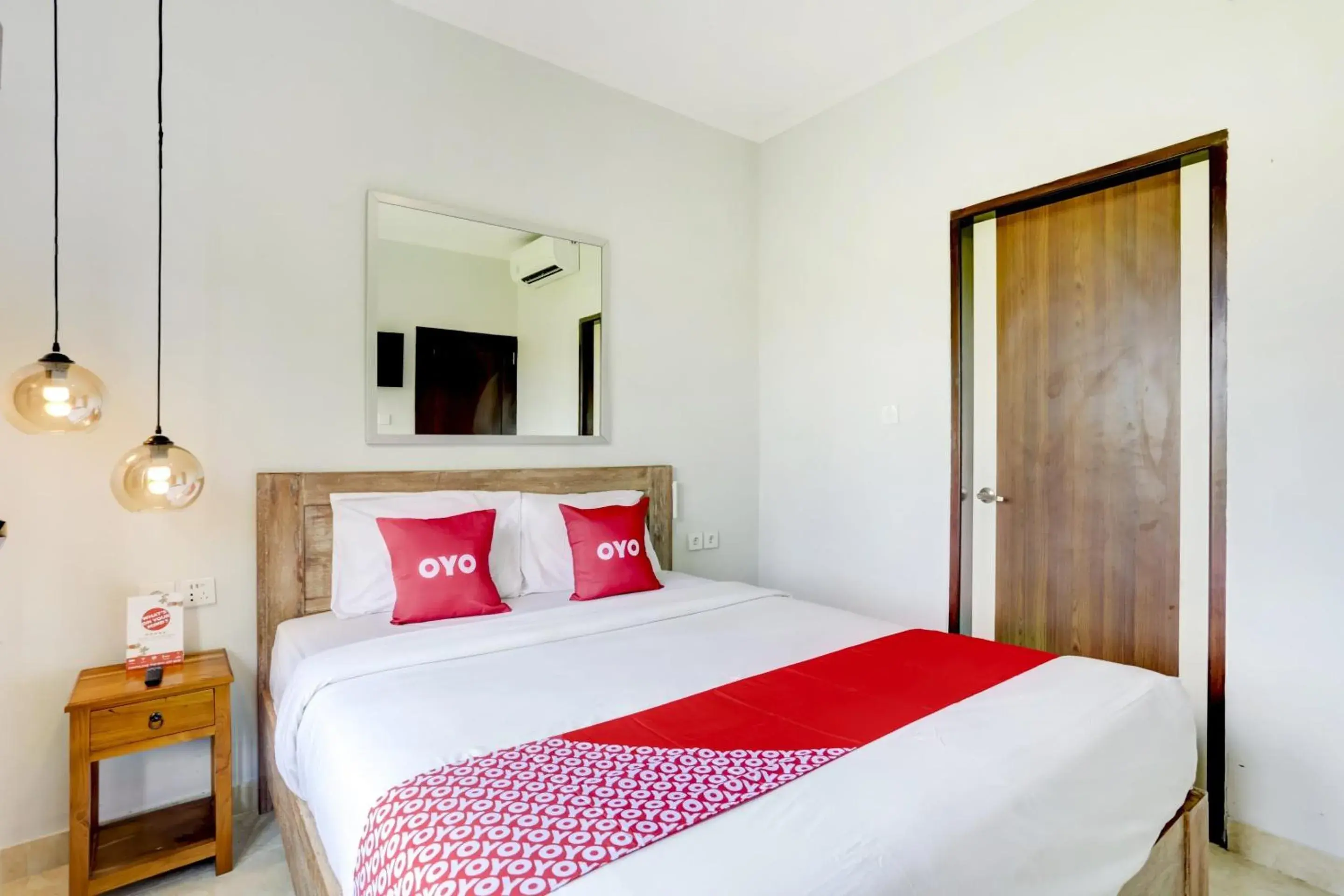 Deluxe Double Room in Hotel O Puri Kramas Canggu Deluxe Double Room in Hotel O Puri Kramas Canggu