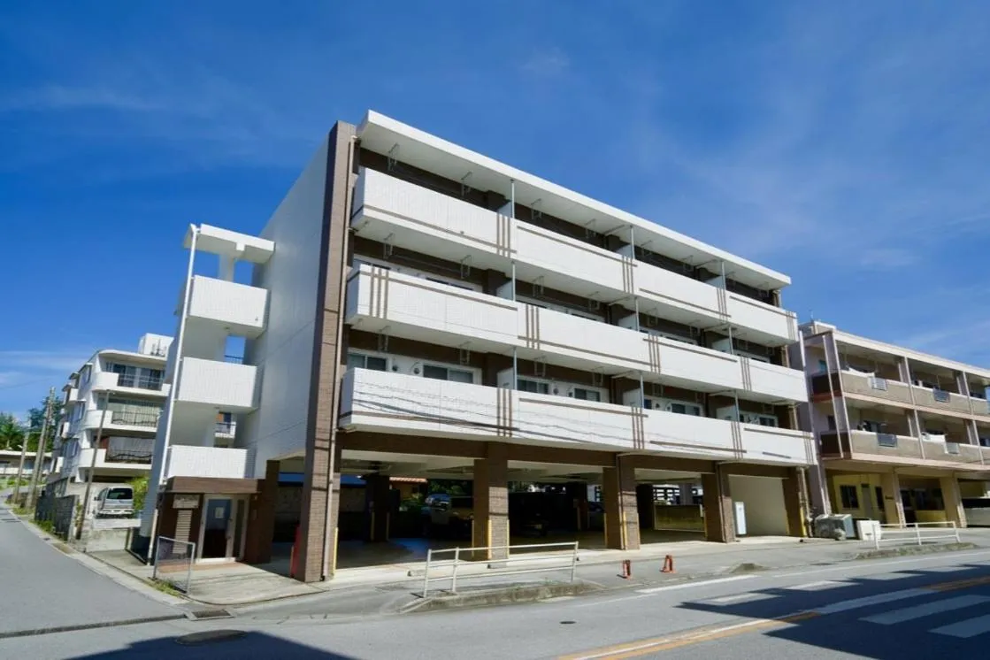 Property building in Luana Lea Karate Kaikan Mae