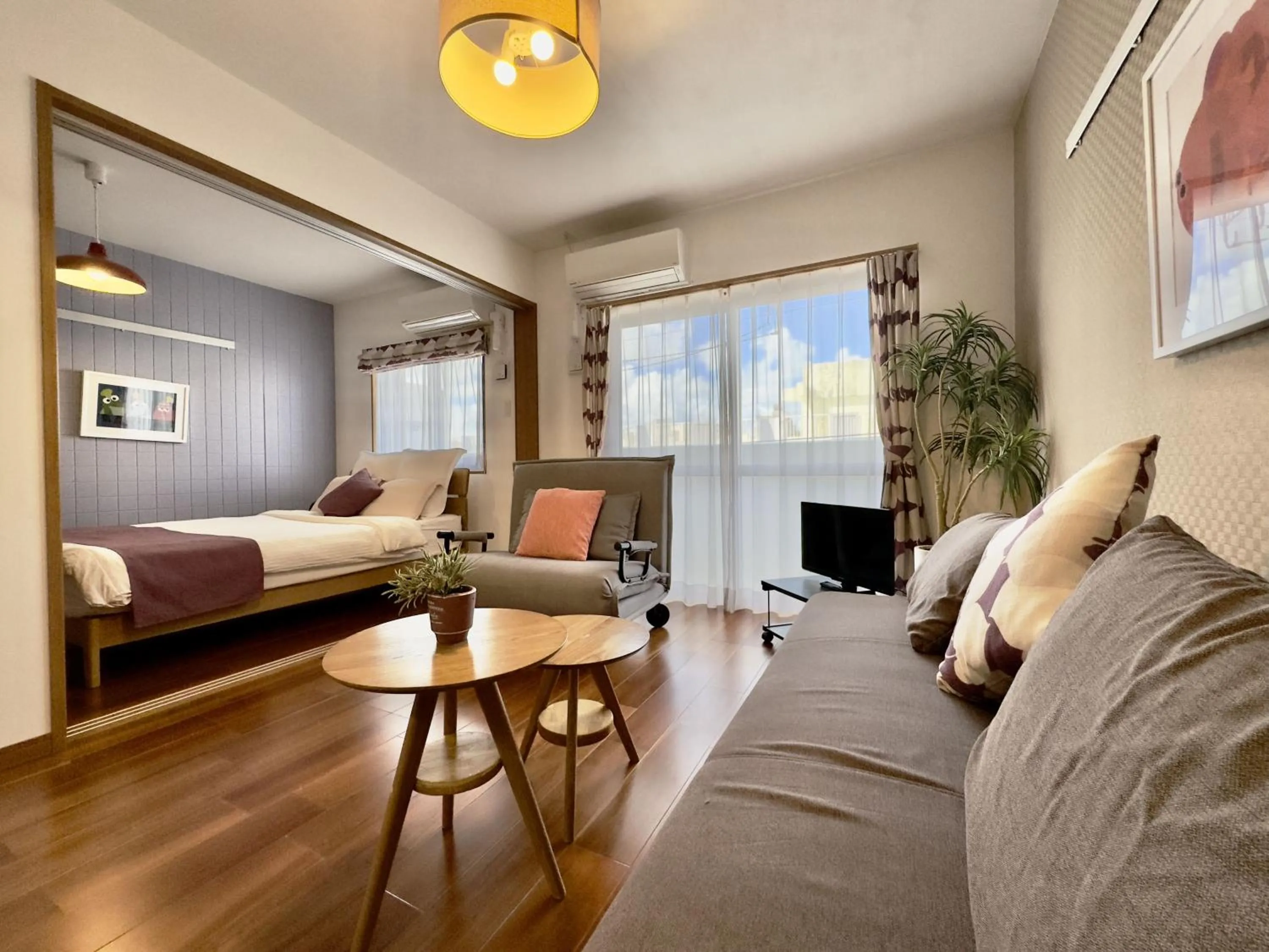 Bed in Luana Lea Karate Kaikan Mae