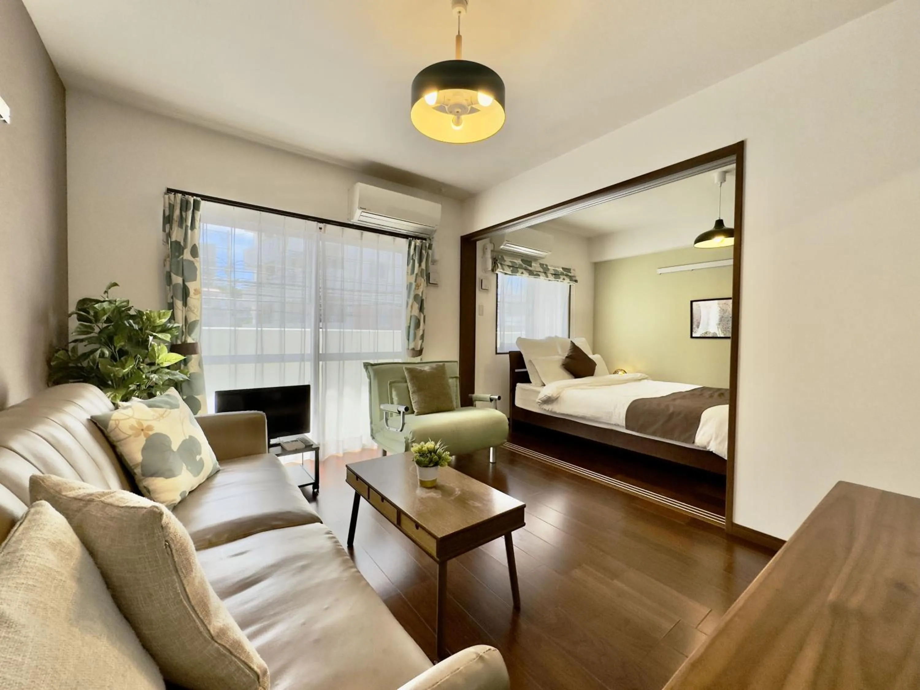 Bed in Luana Lea Karate Kaikan Mae