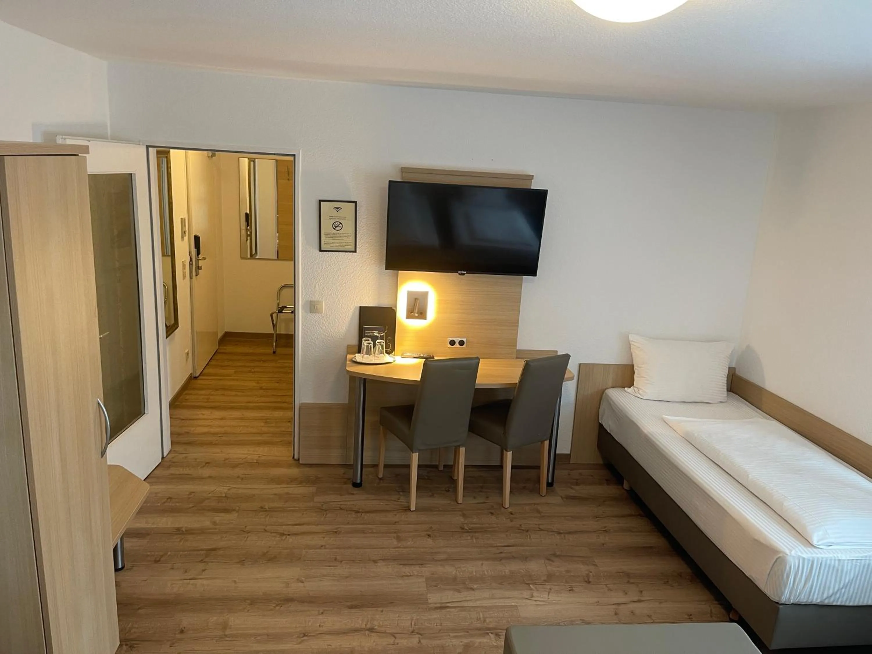 Bed in Hafner Hotel- Apartment