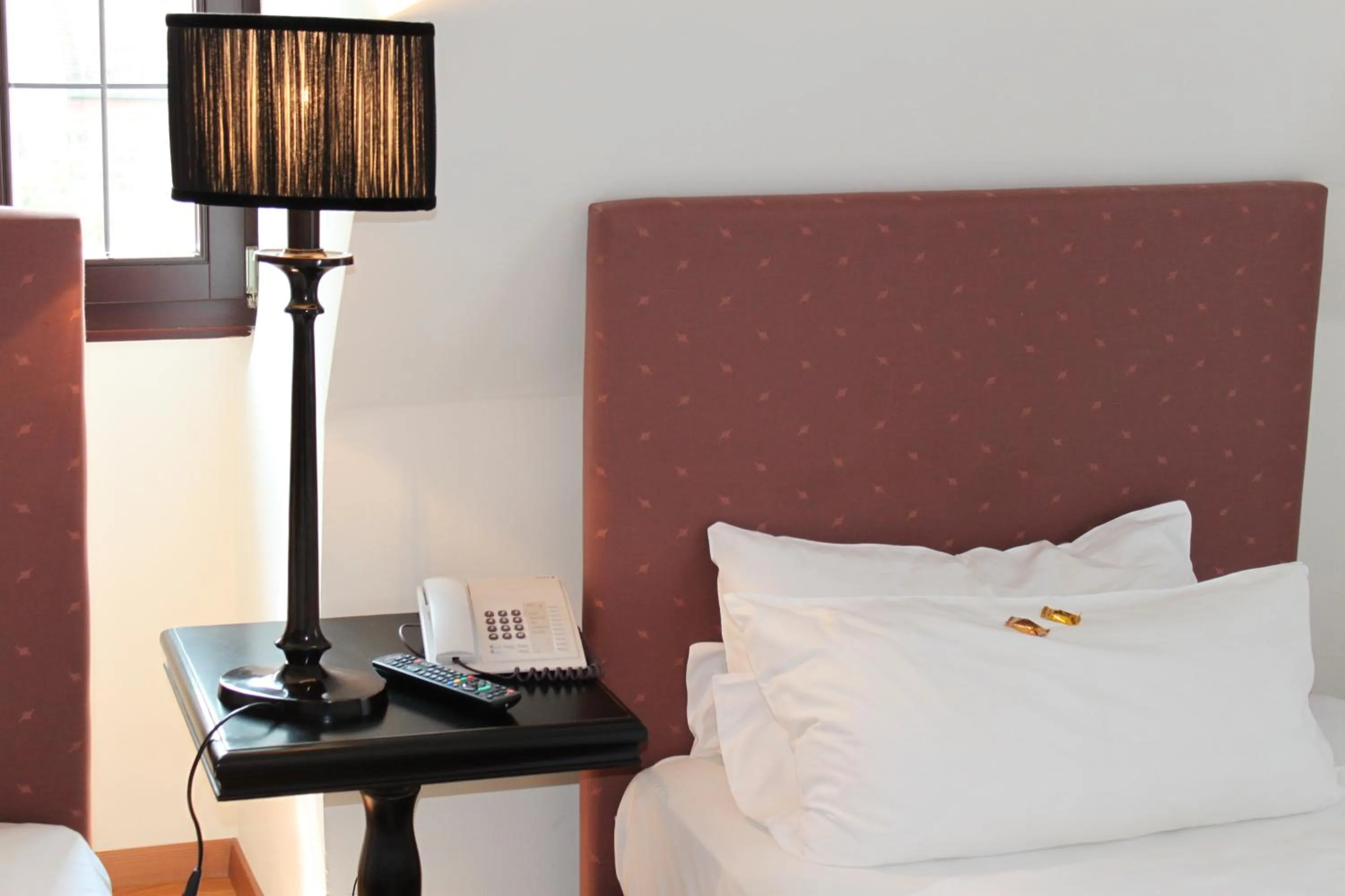 Decorative detail, Bed in Hotel Deutscher Kaiser