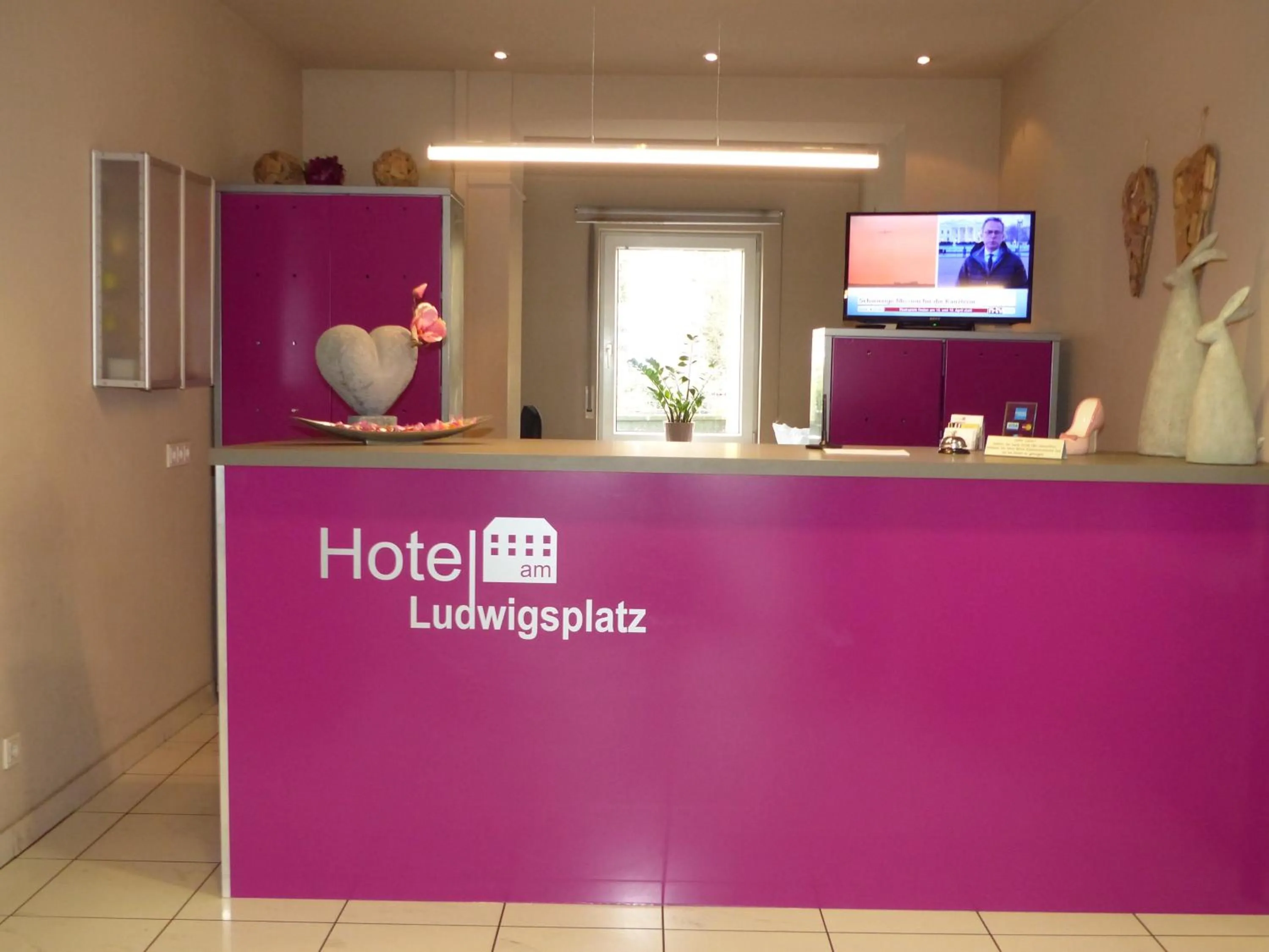 Lobby or reception in Hotel am Ludwigsplatz