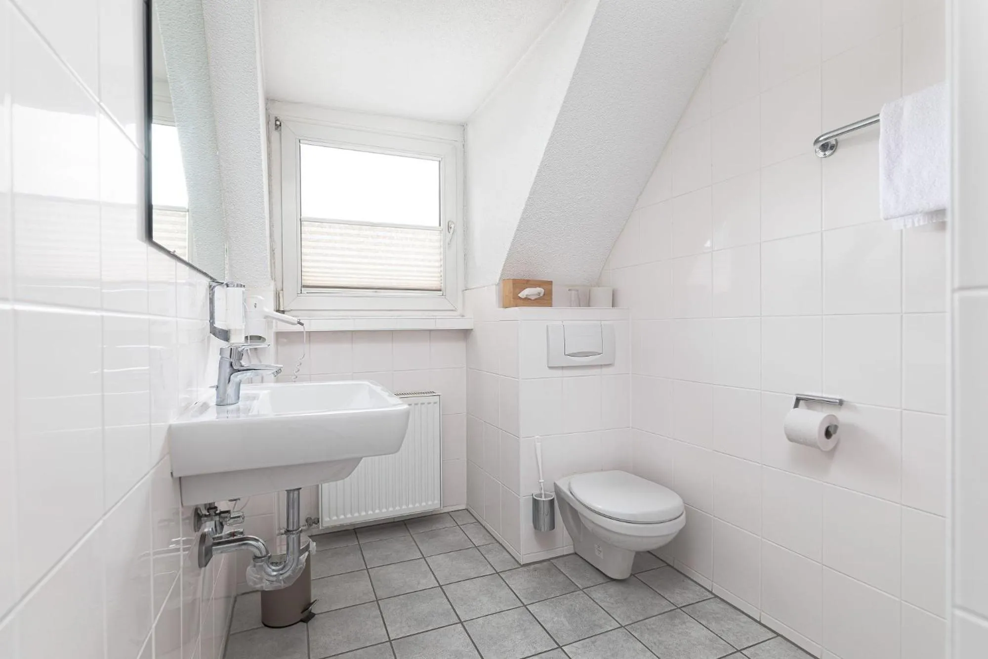 Bathroom in Hotel am Ludwigsplatz