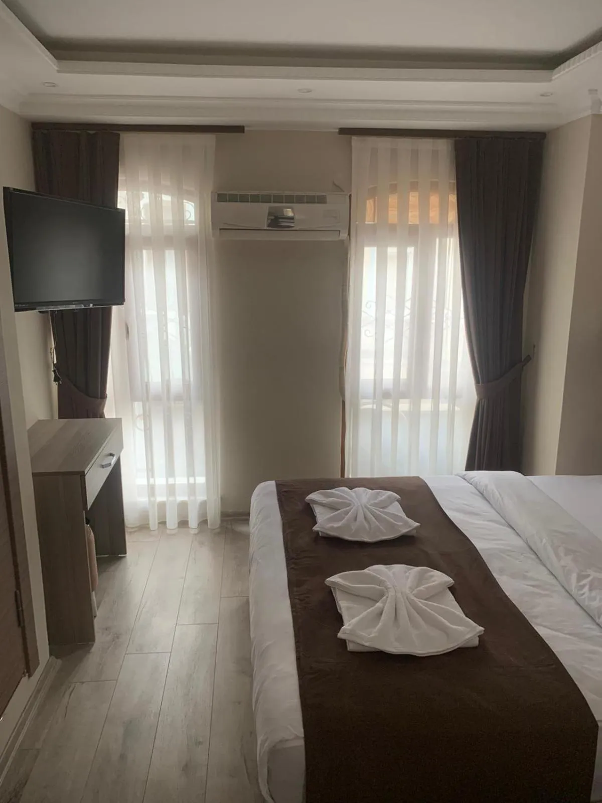 Bed in Luna Suites Taksim