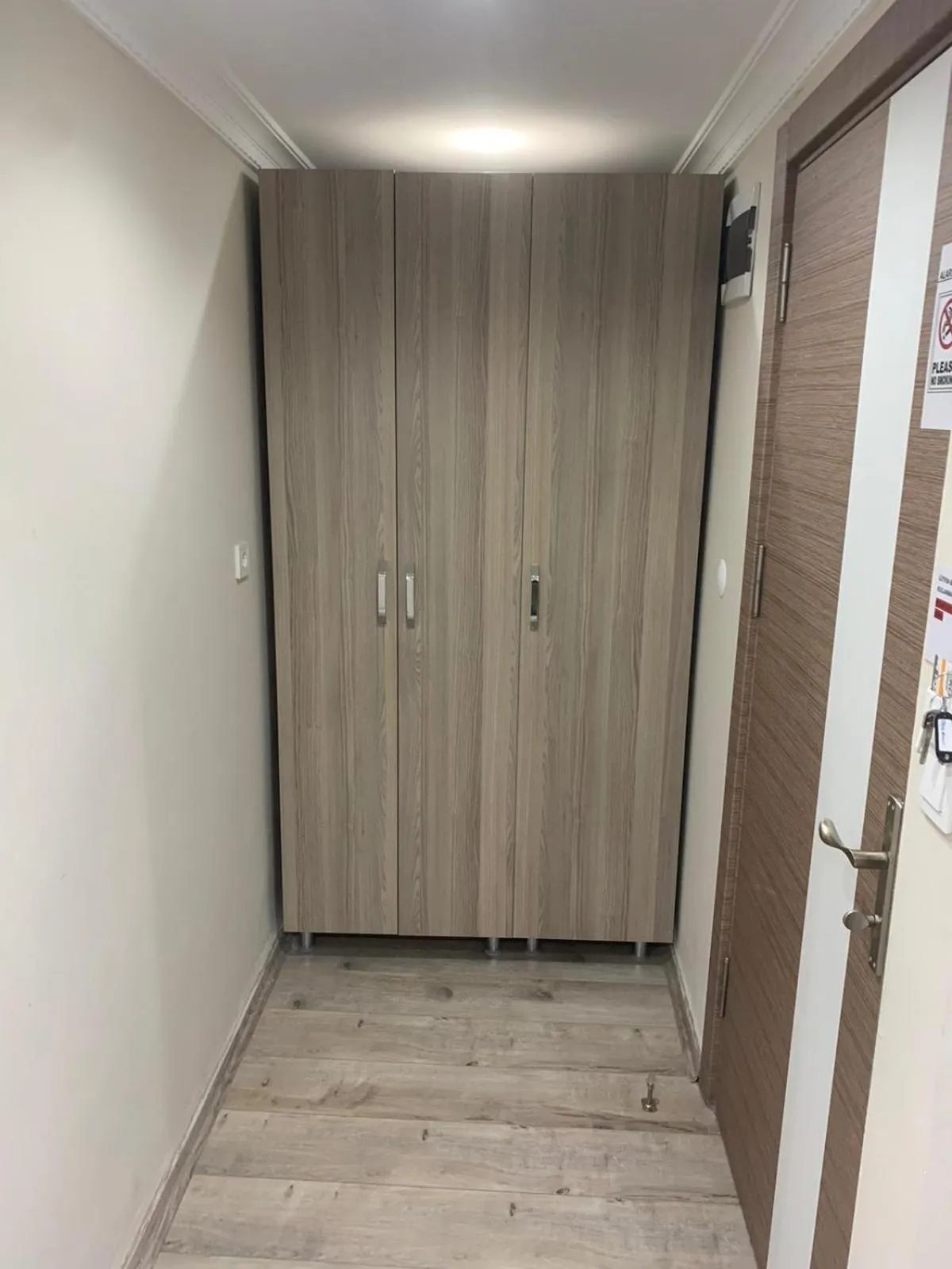 wardrobe in Luna Suites Taksim