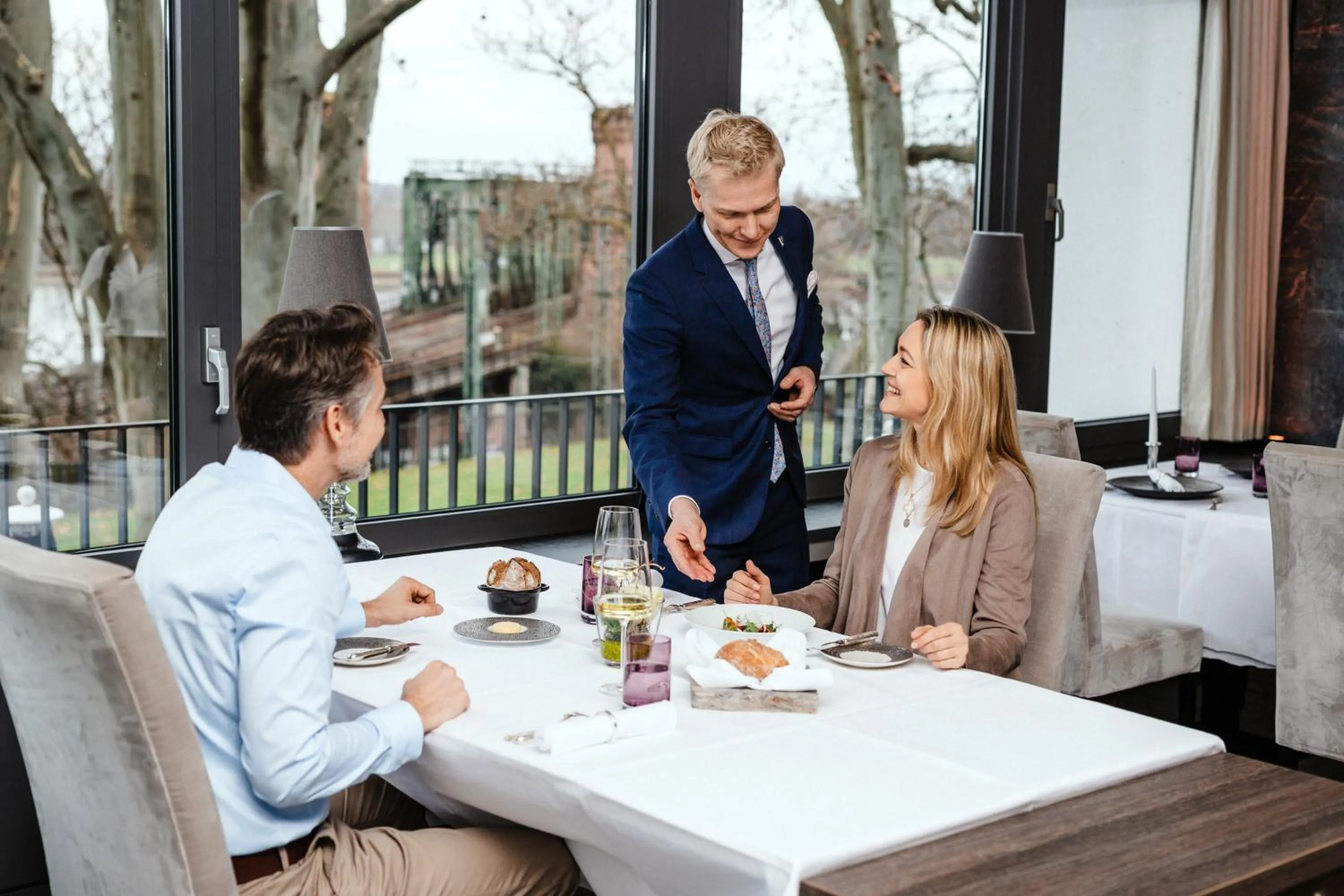 Restaurant/places to eat in FAVORITE Parkhotel