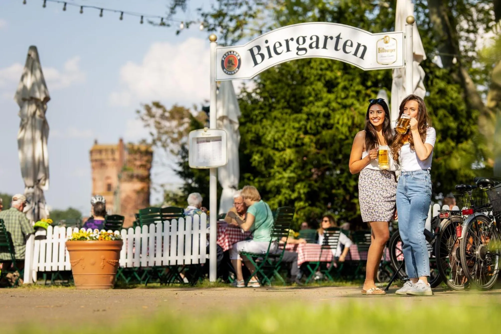 Restaurant/places to eat in FAVORITE Parkhotel