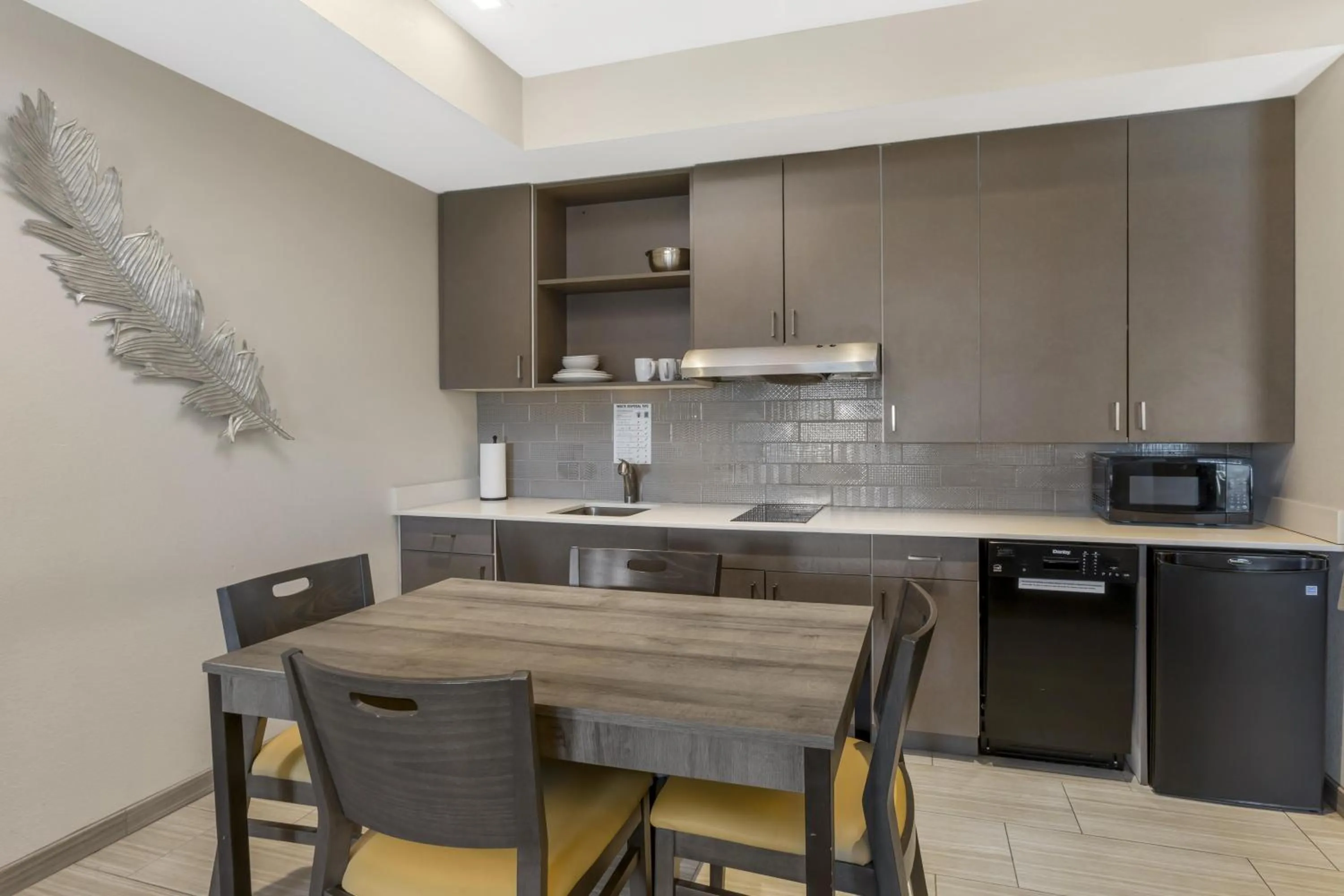 Bedroom in Best Western Plus Executive Residency Phoenix North Happy Valley