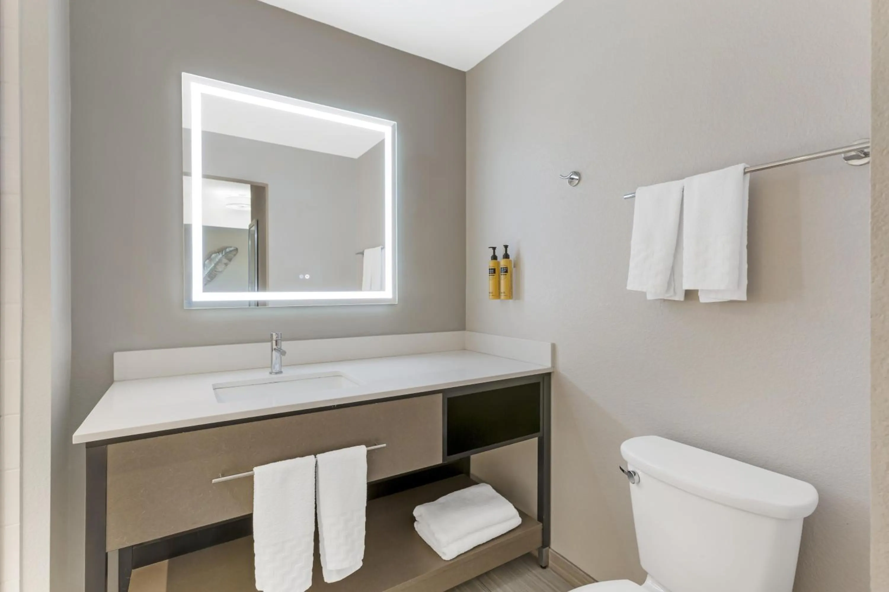Bathroom in Best Western Plus Executive Residency Phoenix North Happy Valley