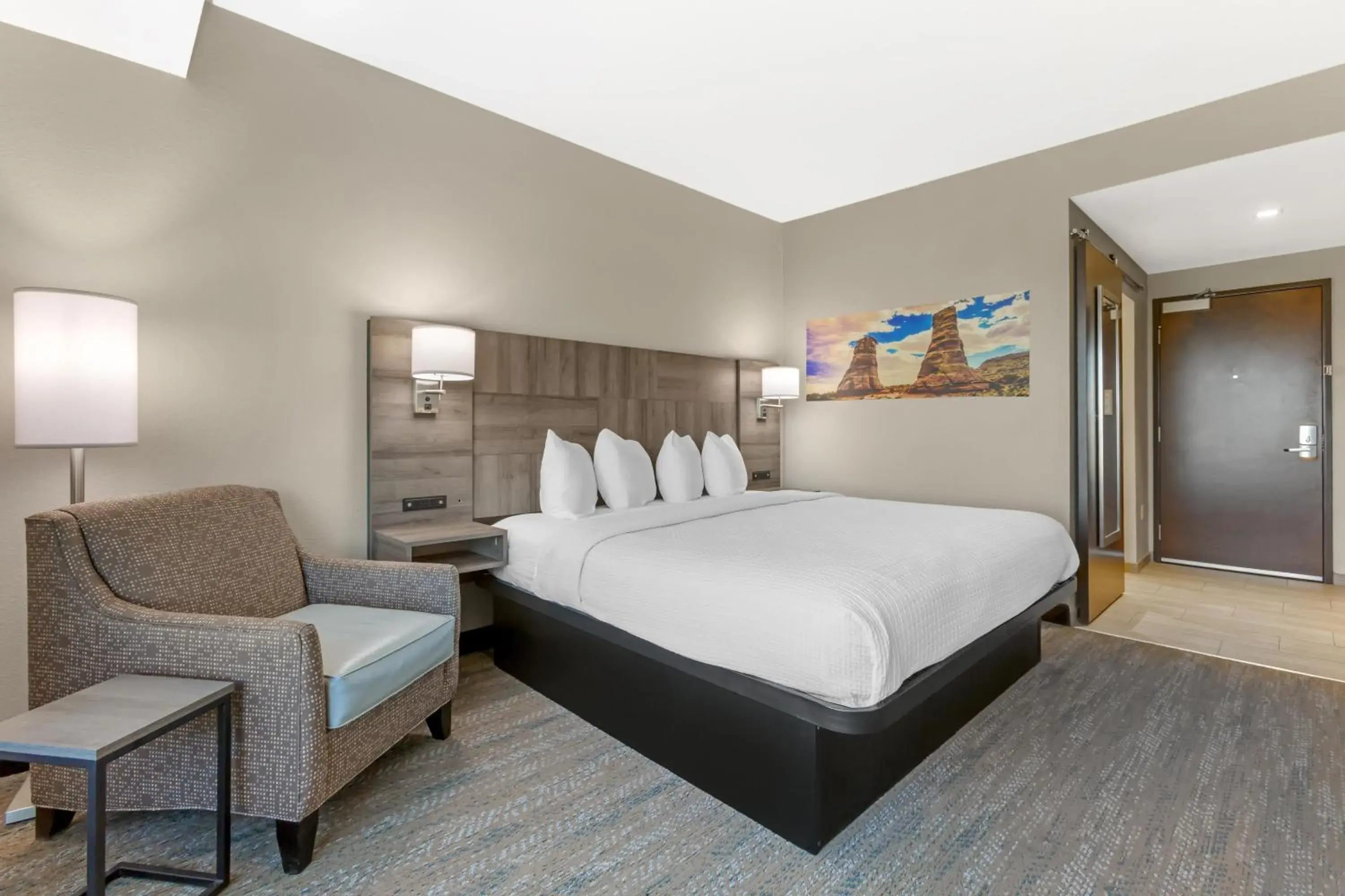 King Suite with Roll - In Shower - Disability Access in Best Western Plus Executive Residency Phoenix North Happy Valley King Suite with Roll - In Shower - Disability Access in Best Western Plus Executive Residency Phoenix North Happy Valley
