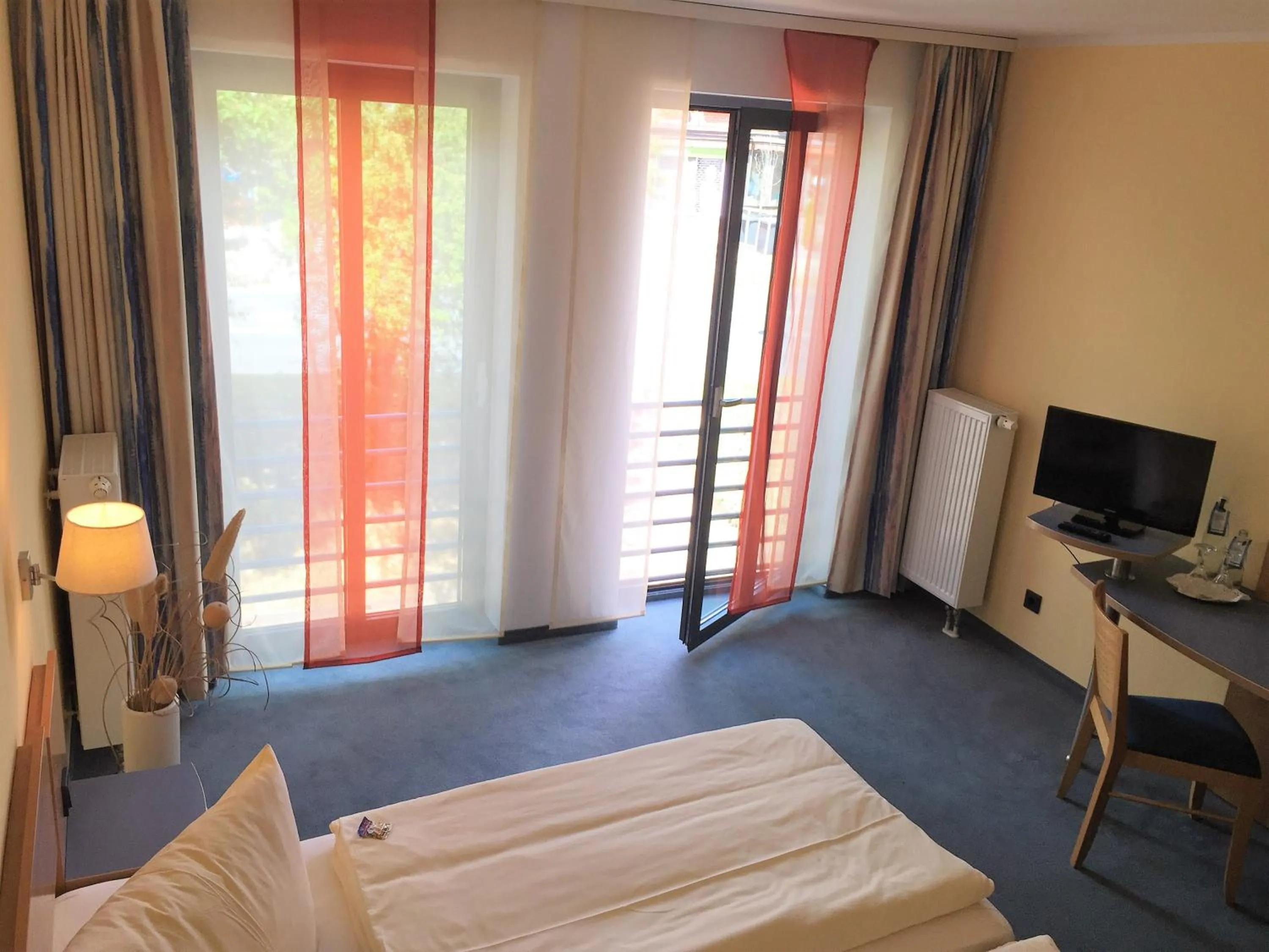 Day, Bed in Hotel Ambiente