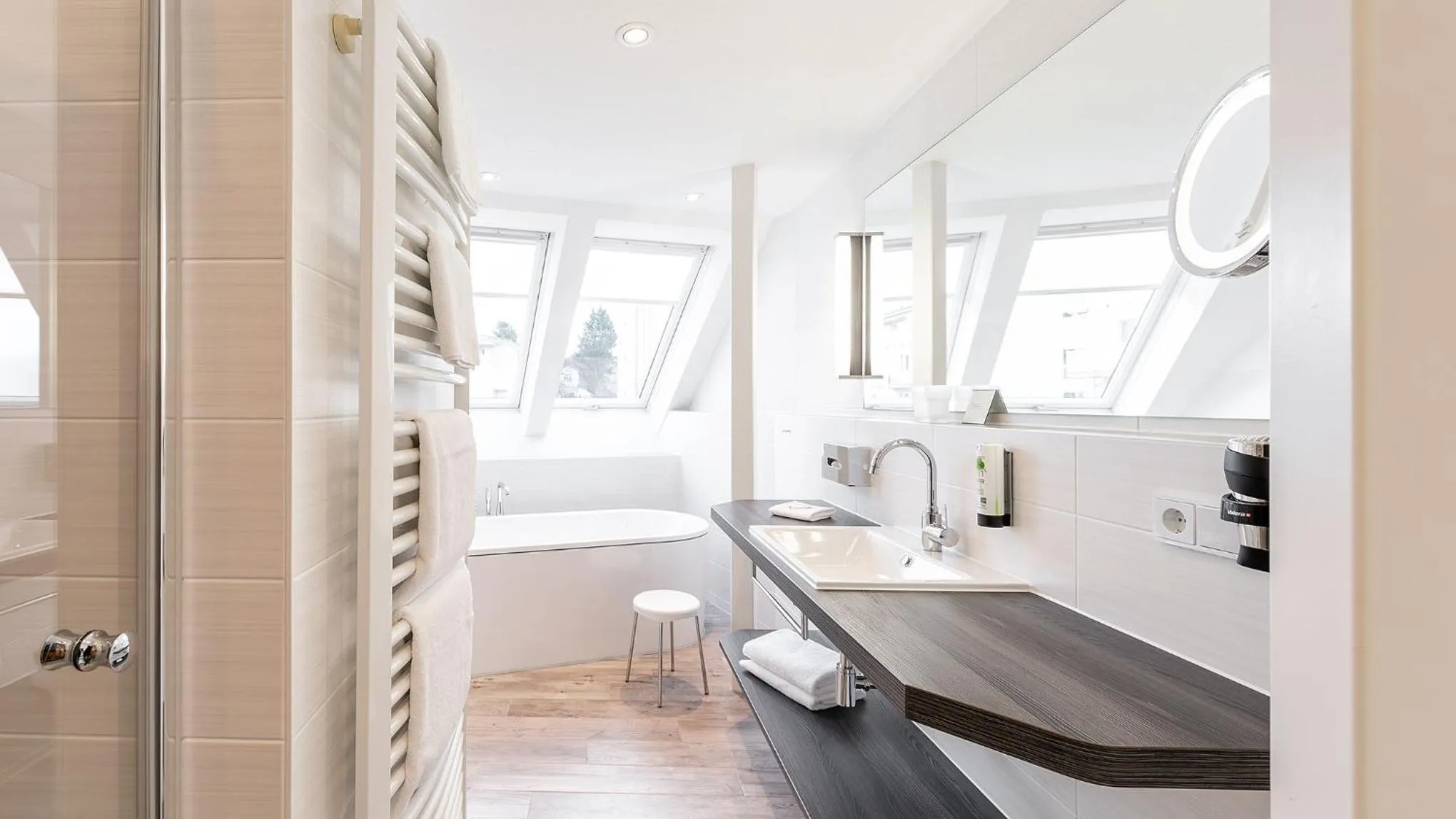 Shower in Hotel Ambiente