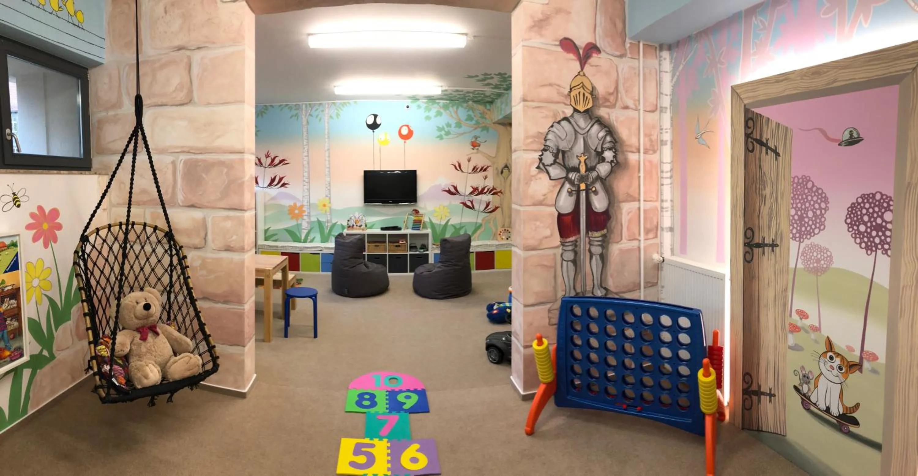 Game Room in Göbels Schlosshotel "Prinz von Hessen"