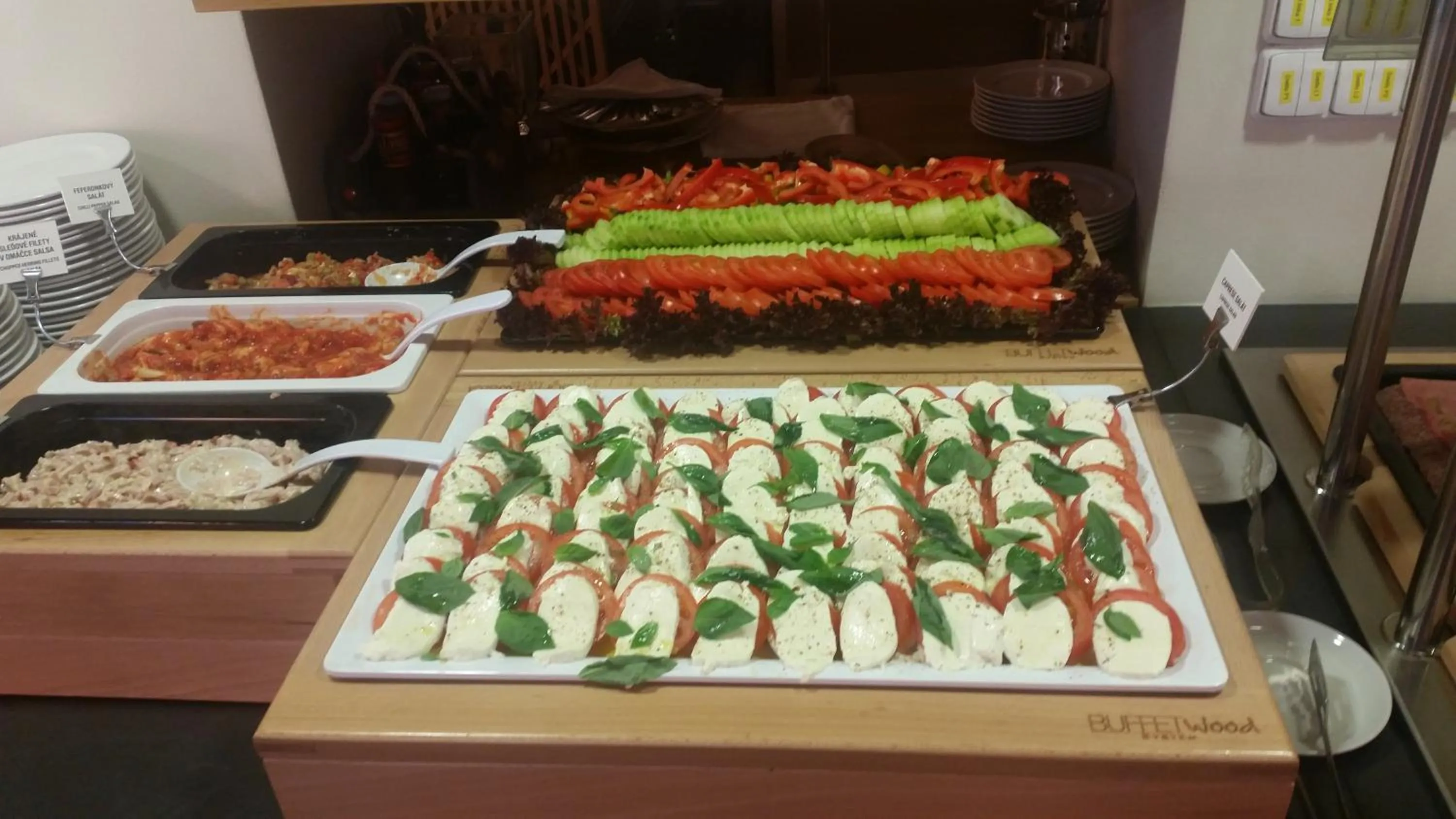 Restaurant/places to eat in Aparthotel Lípa