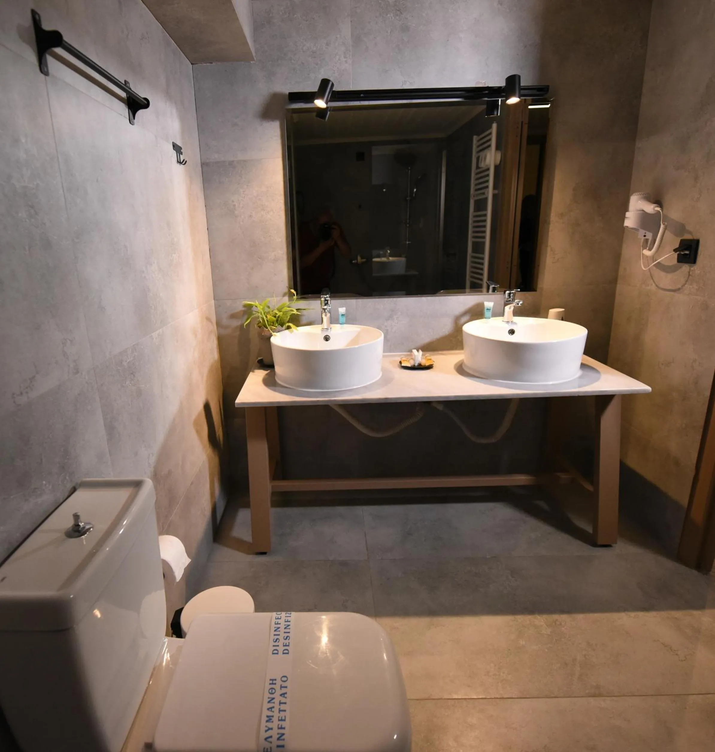 Bathroom in Hotel Koferita