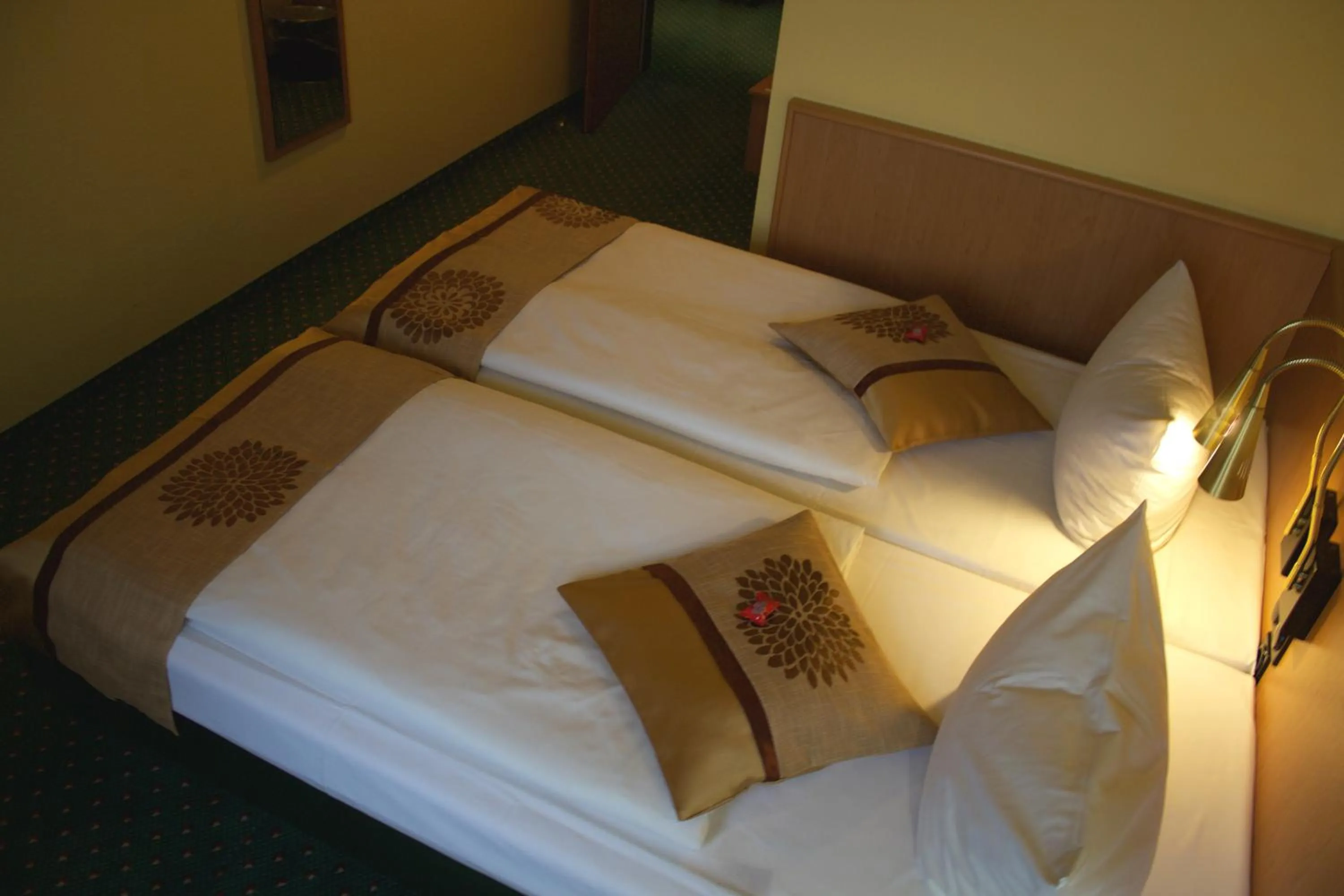 Bed in ACRON Hotel Wittenberg