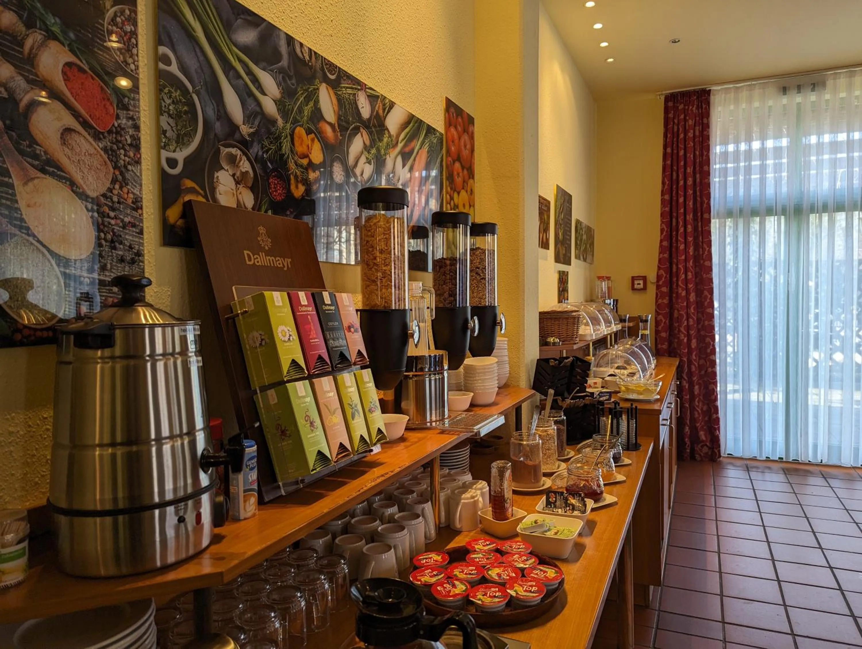 Buffet breakfast in ACRON Hotel Wittenberg