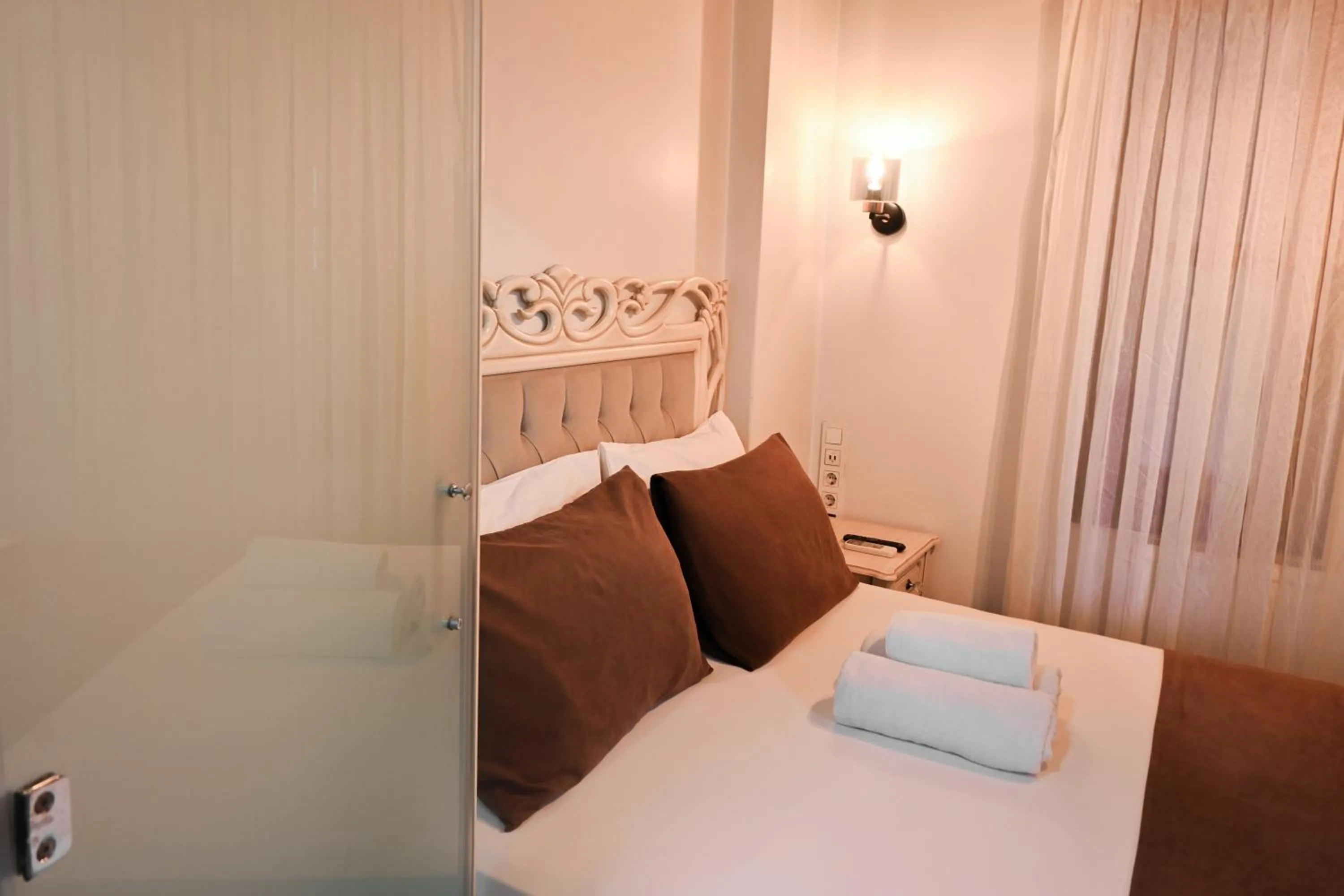 Bed in Galata Dream Hotel