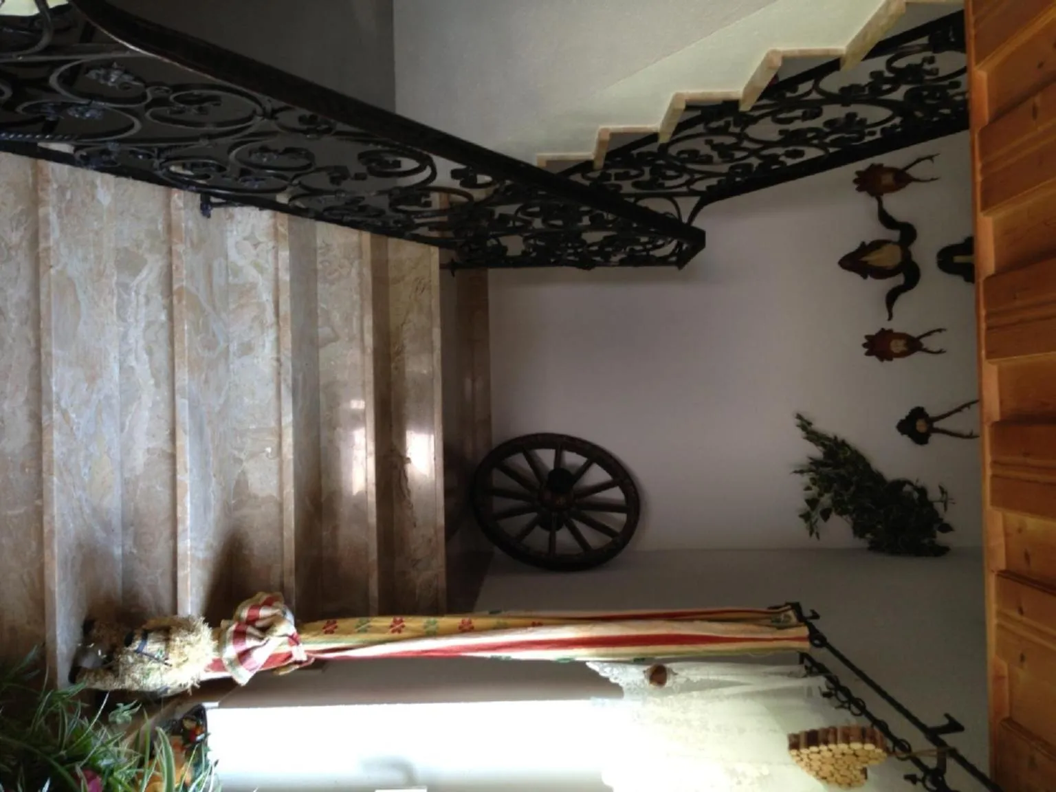 Decorative detail, Bed in Haus Tenk